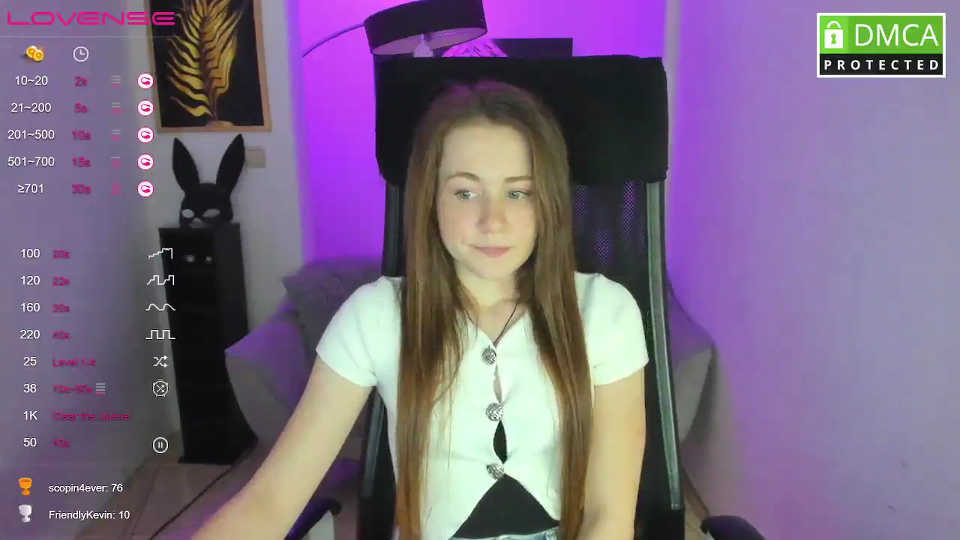Gallery image thumbnail from Moonshinee's myfreecams stream on, 03/03/2025, 16:51 image 19 of 20