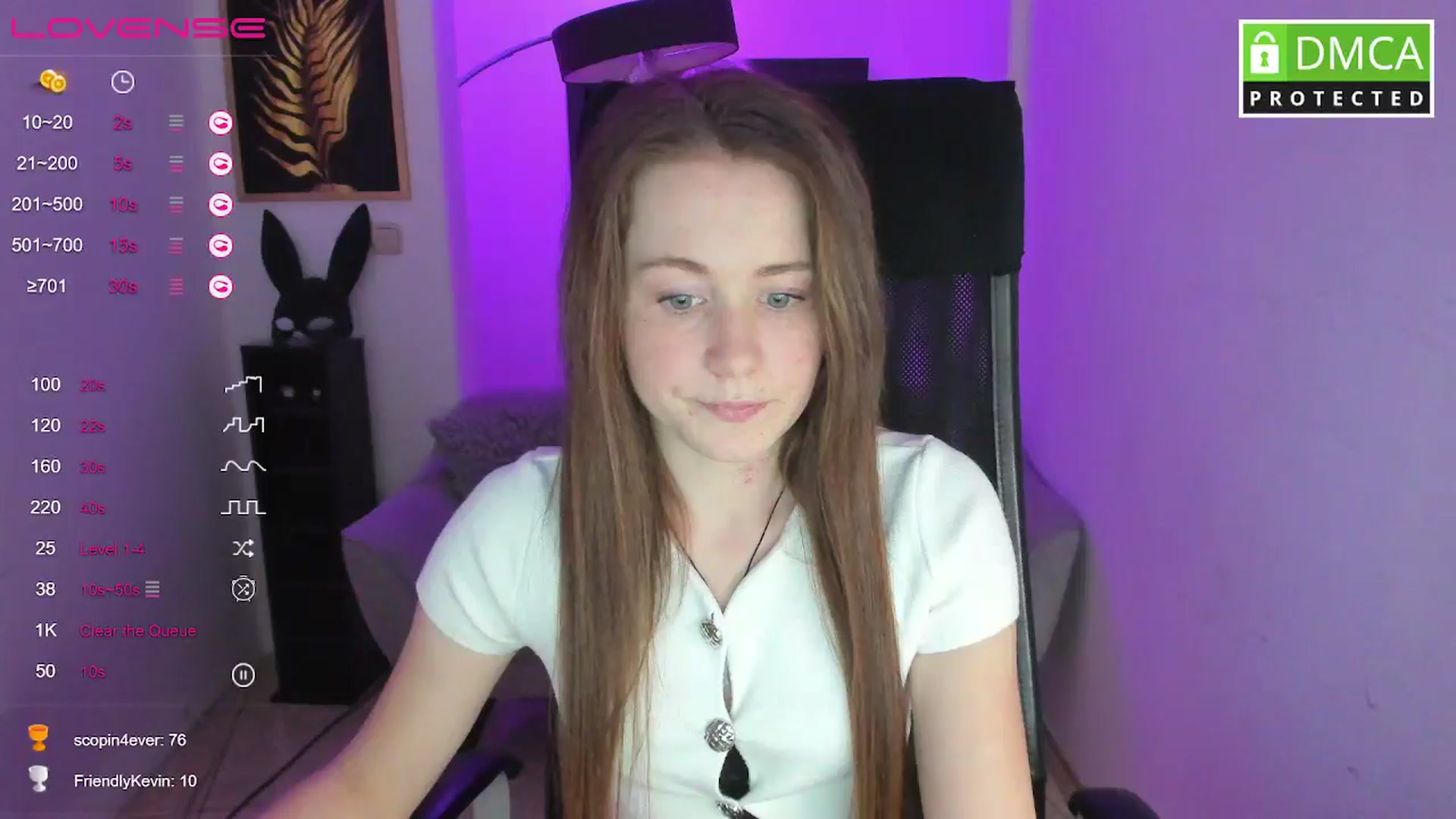 Gallery image thumbnail from Moonshinee's myfreecams stream on, 03/03/2025, 16:51 image 18 of 20