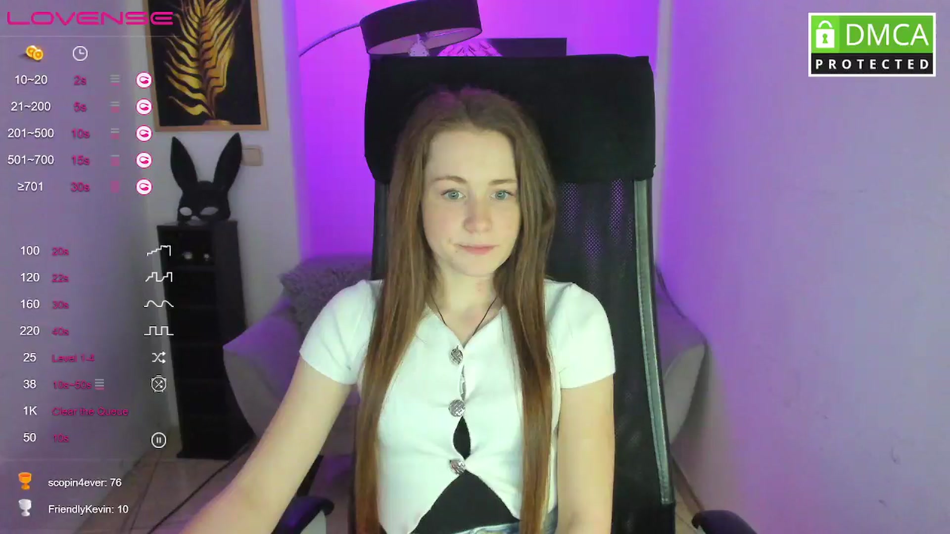 Gallery image thumbnail from Moonshinee's myfreecams stream on, 03/03/2025, 16:51 image 2 of 20