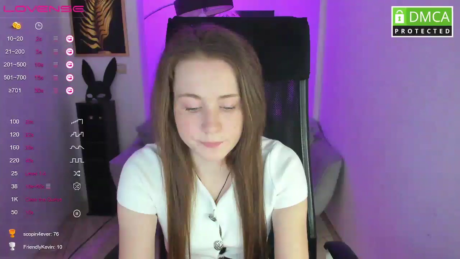 Gallery image thumbnail from Moonshinee's myfreecams stream on, 03/03/2025, 17:57 image 11 of 20
