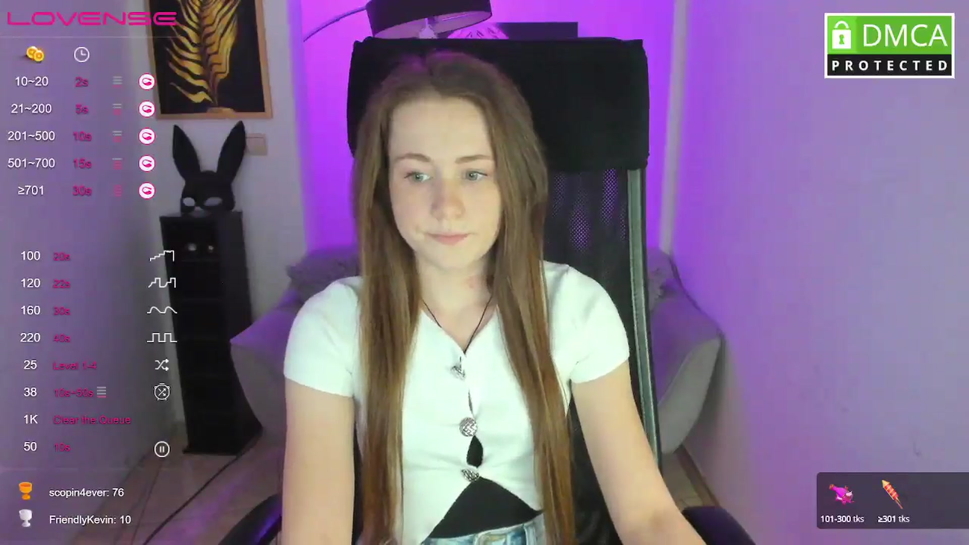 Gallery image thumbnail from Moonshinee's myfreecams stream on, 03/03/2025, 17:57 image 5 of 20