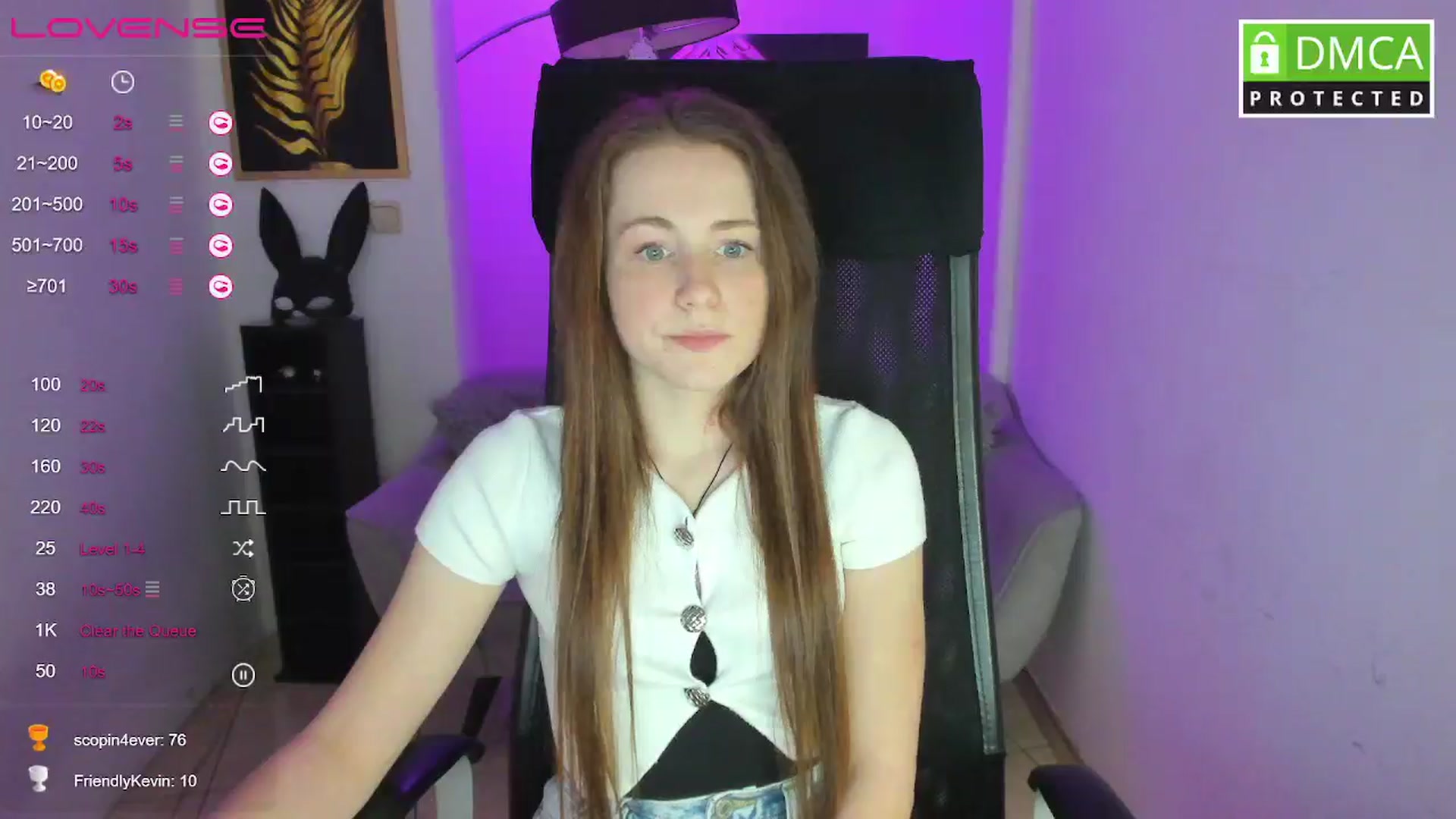 Gallery image thumbnail from Moonshinee's myfreecams stream on, 03/03/2025, 17:57 image 14 of 20