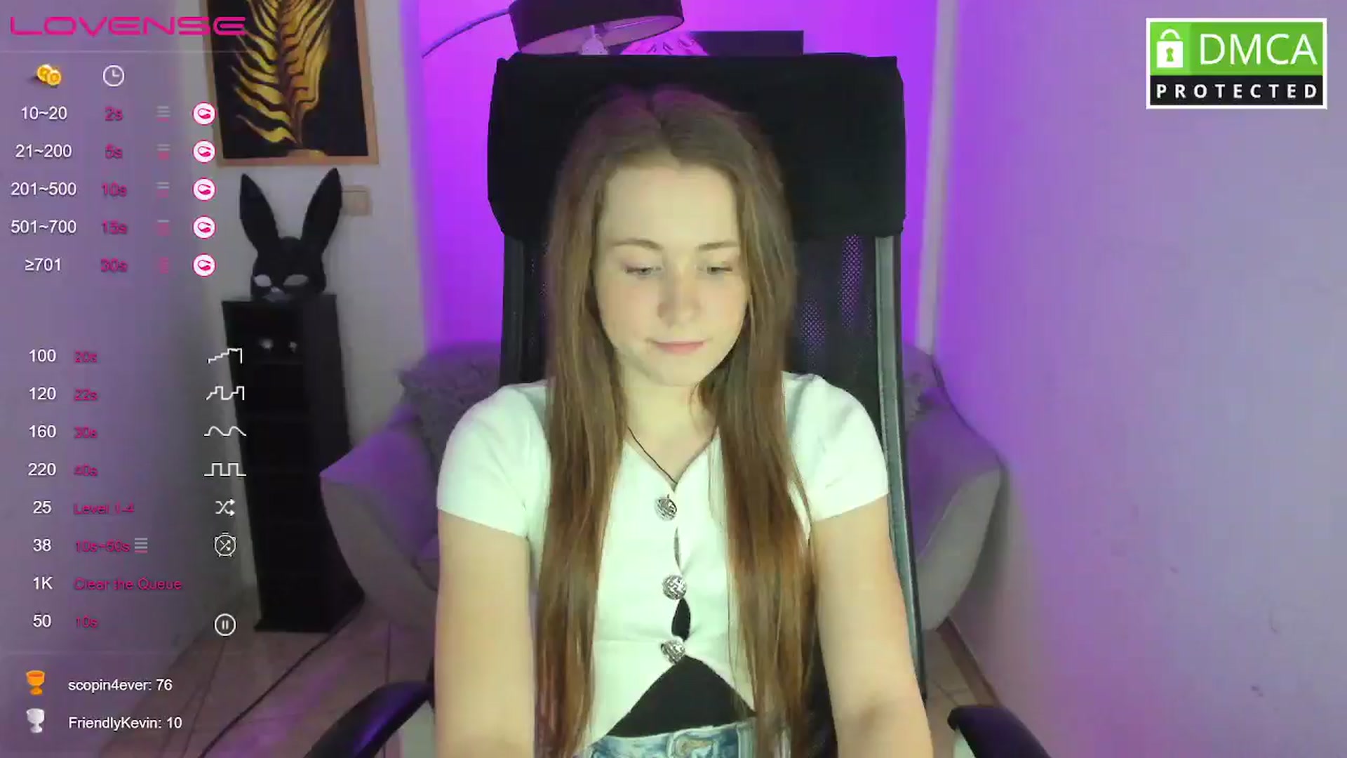Gallery image thumbnail from Moonshinee's myfreecams stream on, 03/03/2025, 17:57 image 1 of 20