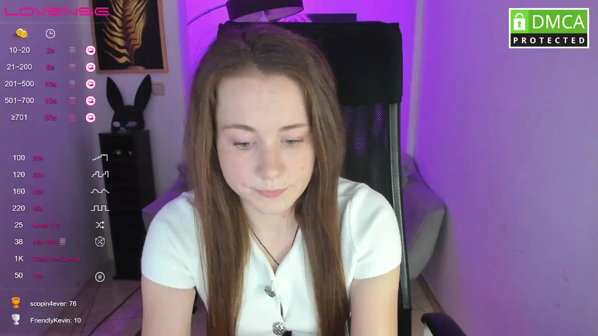 Gallery image thumbnail from Moonshinee's myfreecams stream on, 03/03/2025, 17:57 image 6 of 20