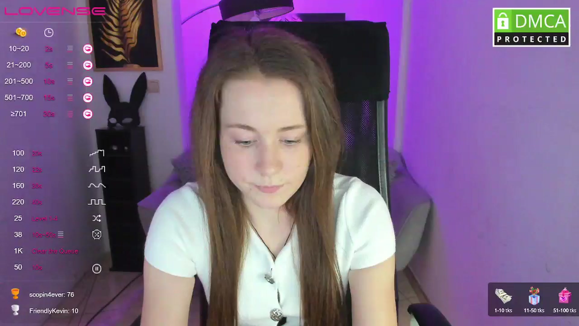 Gallery image thumbnail from Moonshinee's myfreecams stream on, 03/03/2025, 17:57 image 4 of 20