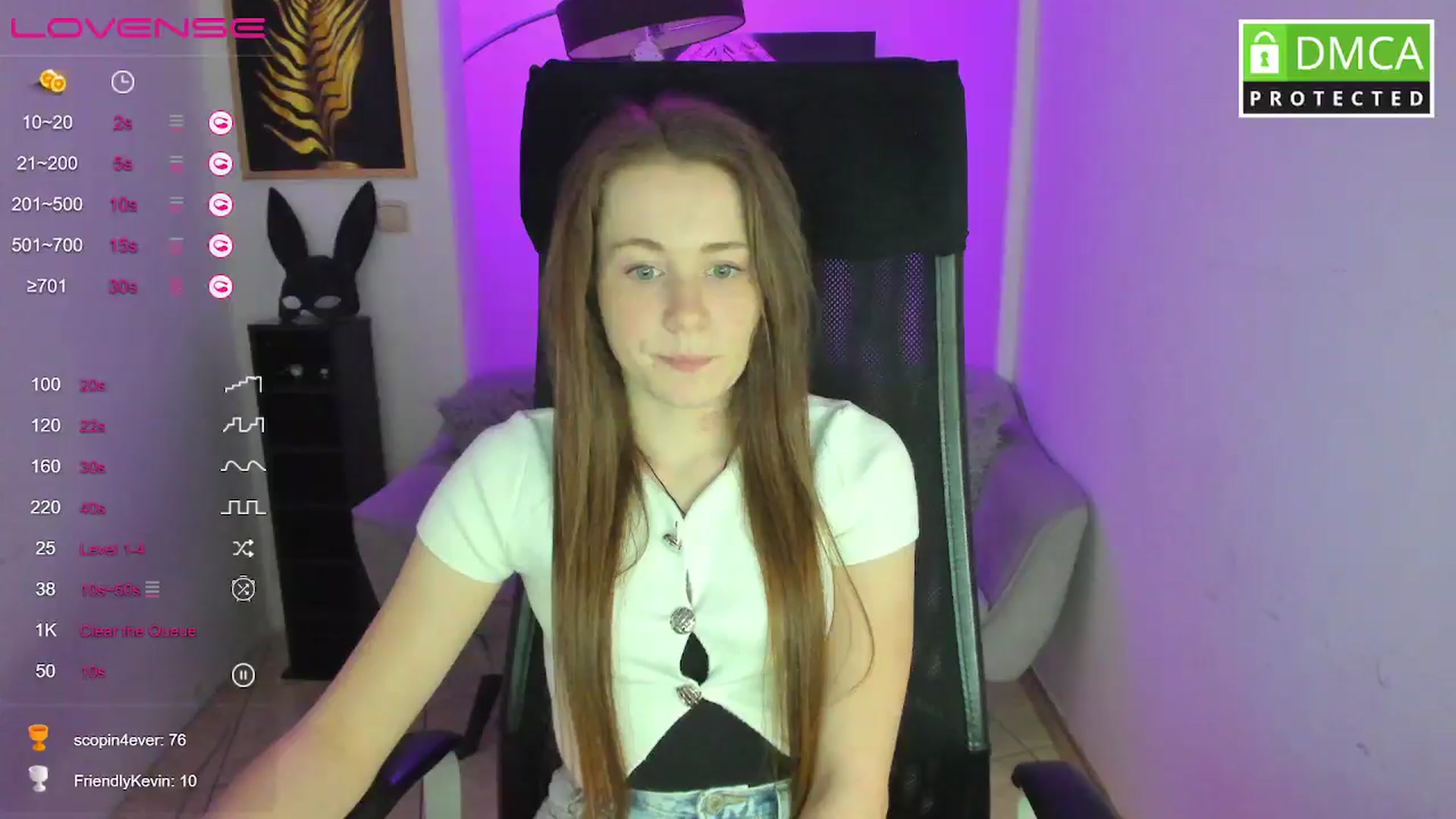 Gallery image thumbnail from Moonshinee's myfreecams stream on, 03/03/2025, 19:09 image 9 of 20