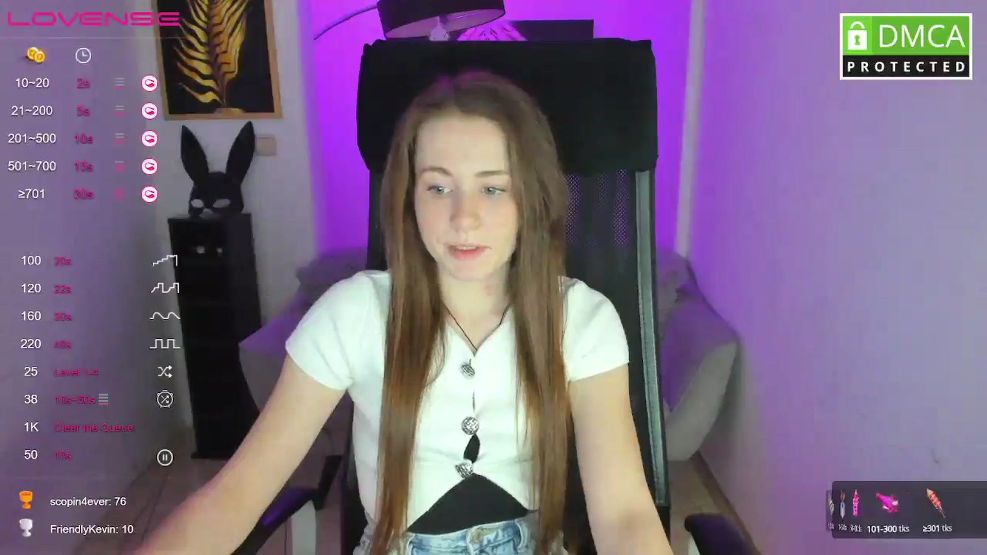 Gallery image thumbnail from Moonshinee's myfreecams stream on, 03/03/2025, 19:09 image 8 of 20