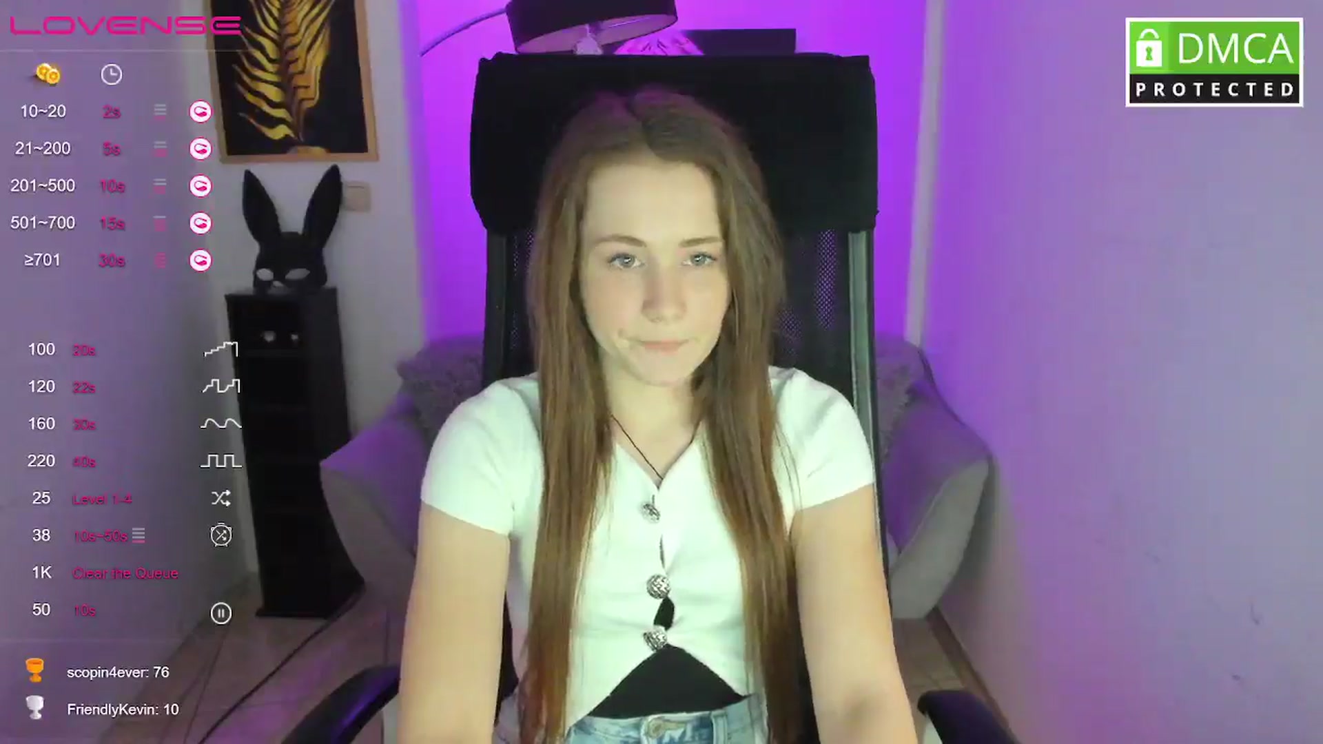 Gallery image thumbnail from Moonshinee's myfreecams stream on, 03/03/2025, 19:09 image 12 of 20