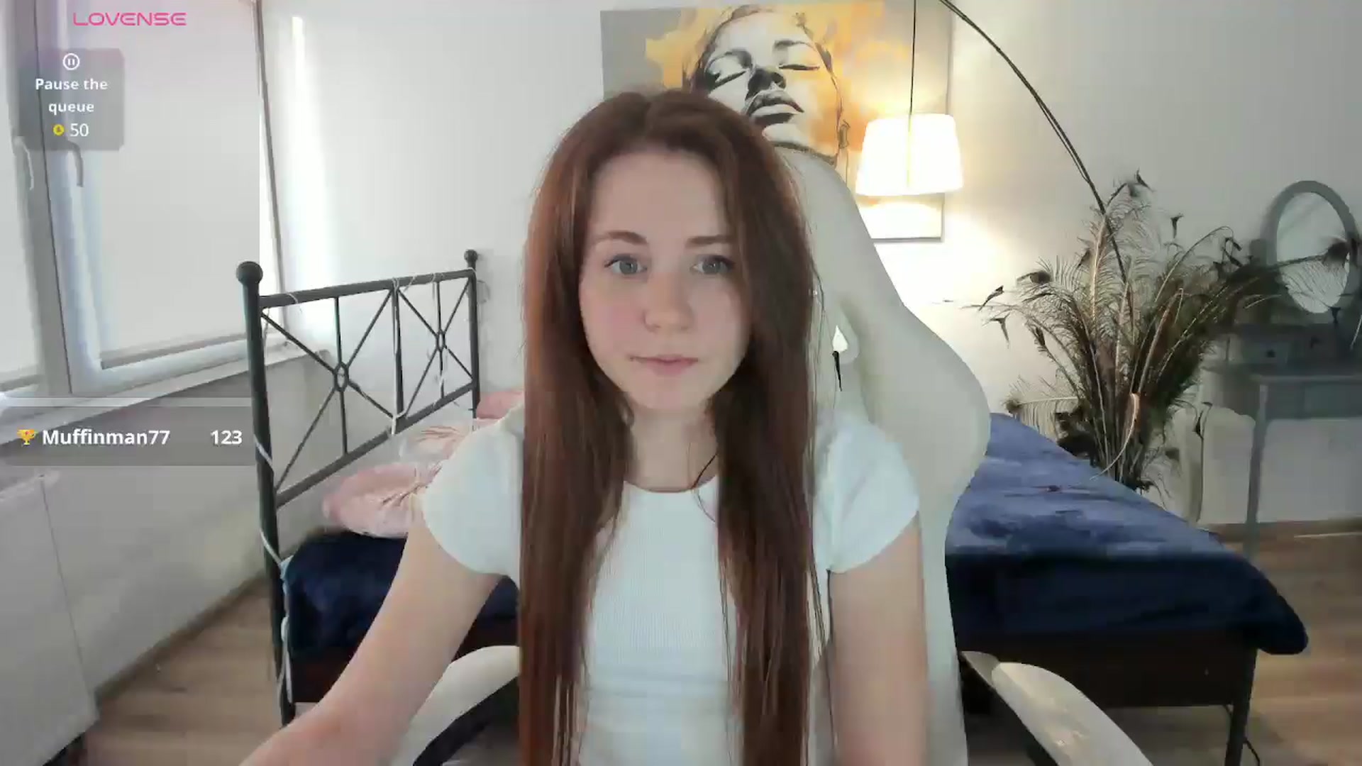 Gallery image thumbnail from Moonshinee's myfreecams stream on, 03/04/2025, 16:21 image 5 of 20