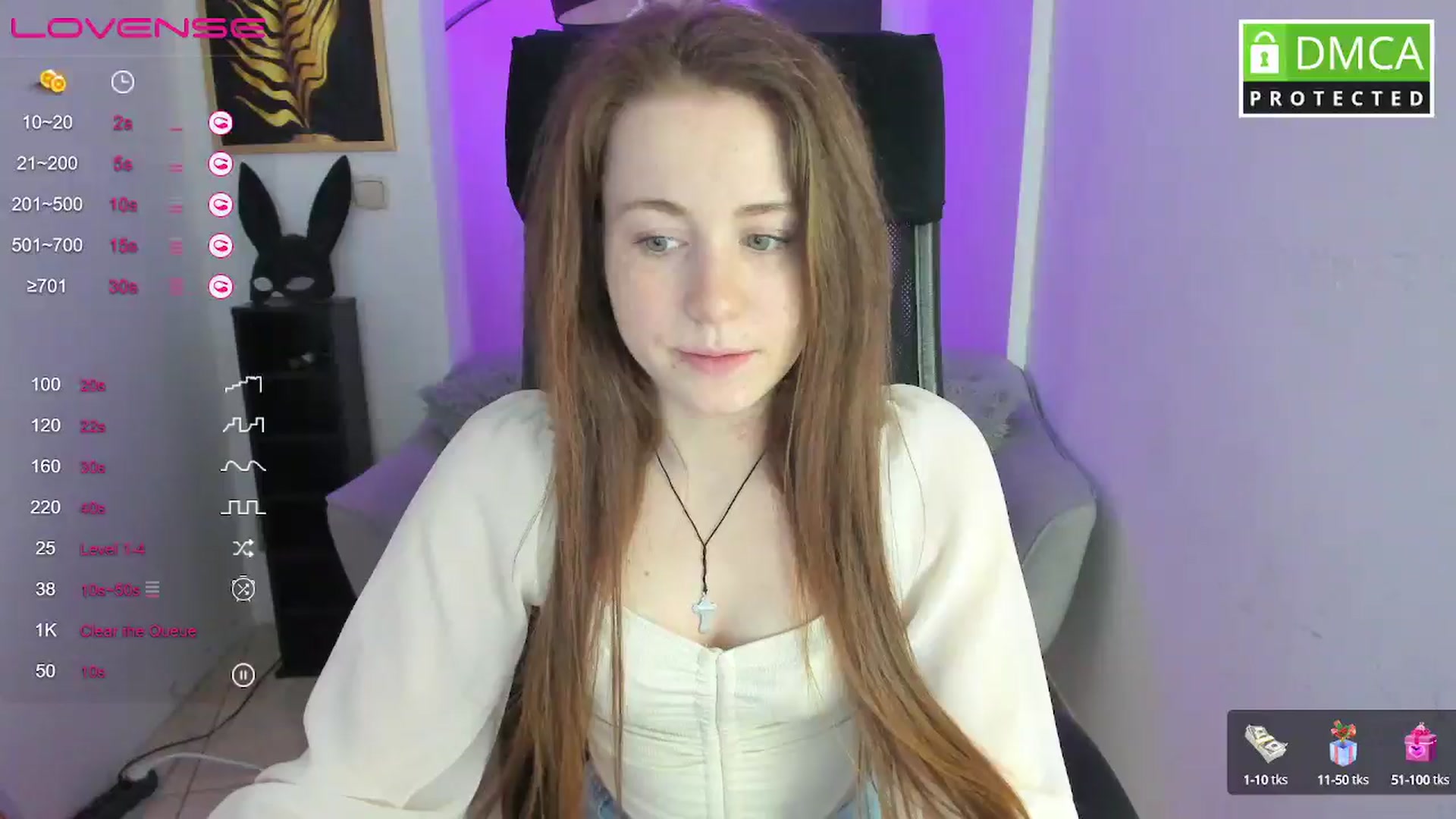 Gallery image thumbnail from Moonshinee's myfreecams stream on, 03/05/2025, 14:00 image 8 of 20