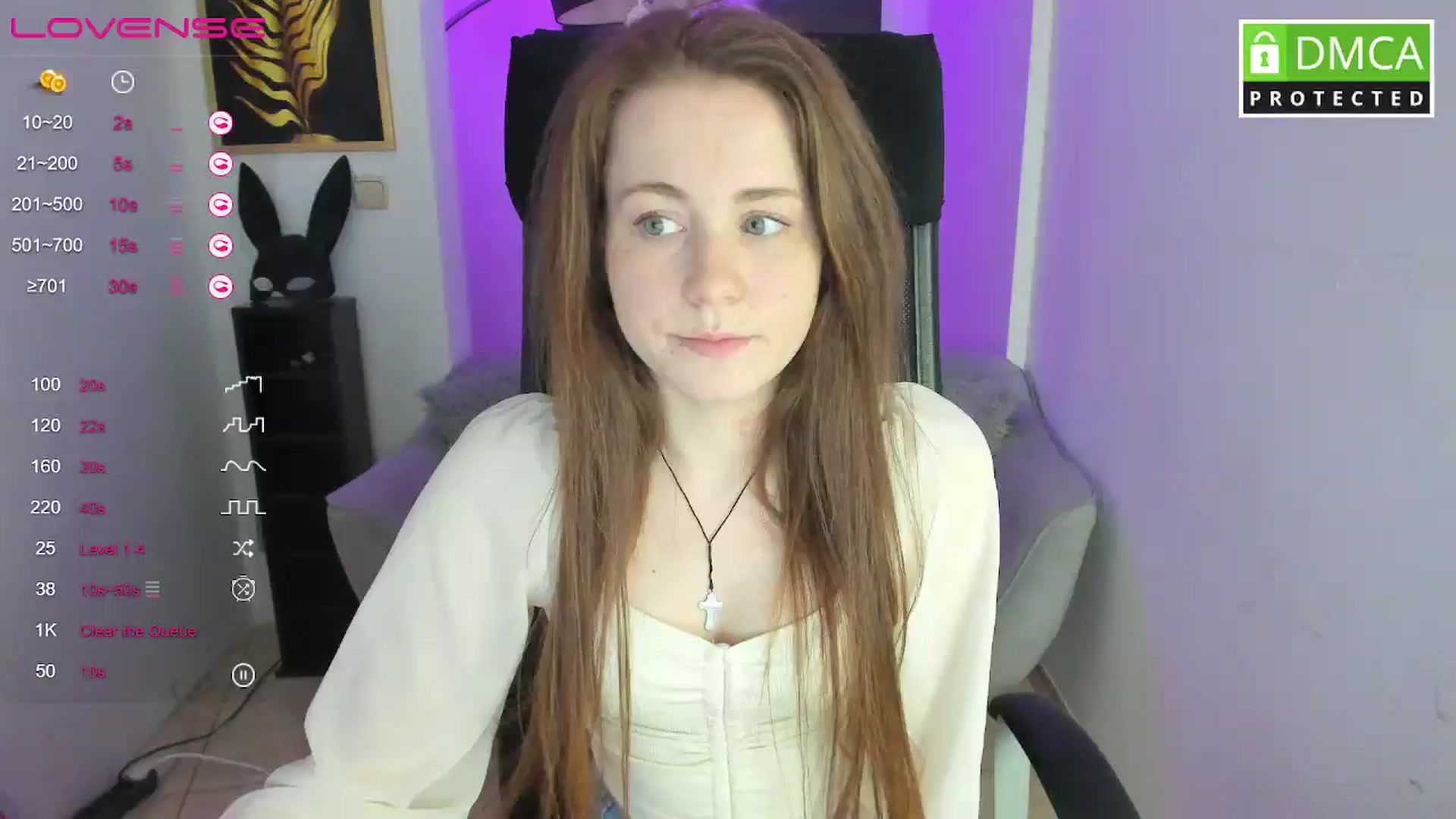Gallery image thumbnail from Moonshinee's myfreecams stream on, 03/05/2025, 14:00 image 12 of 20