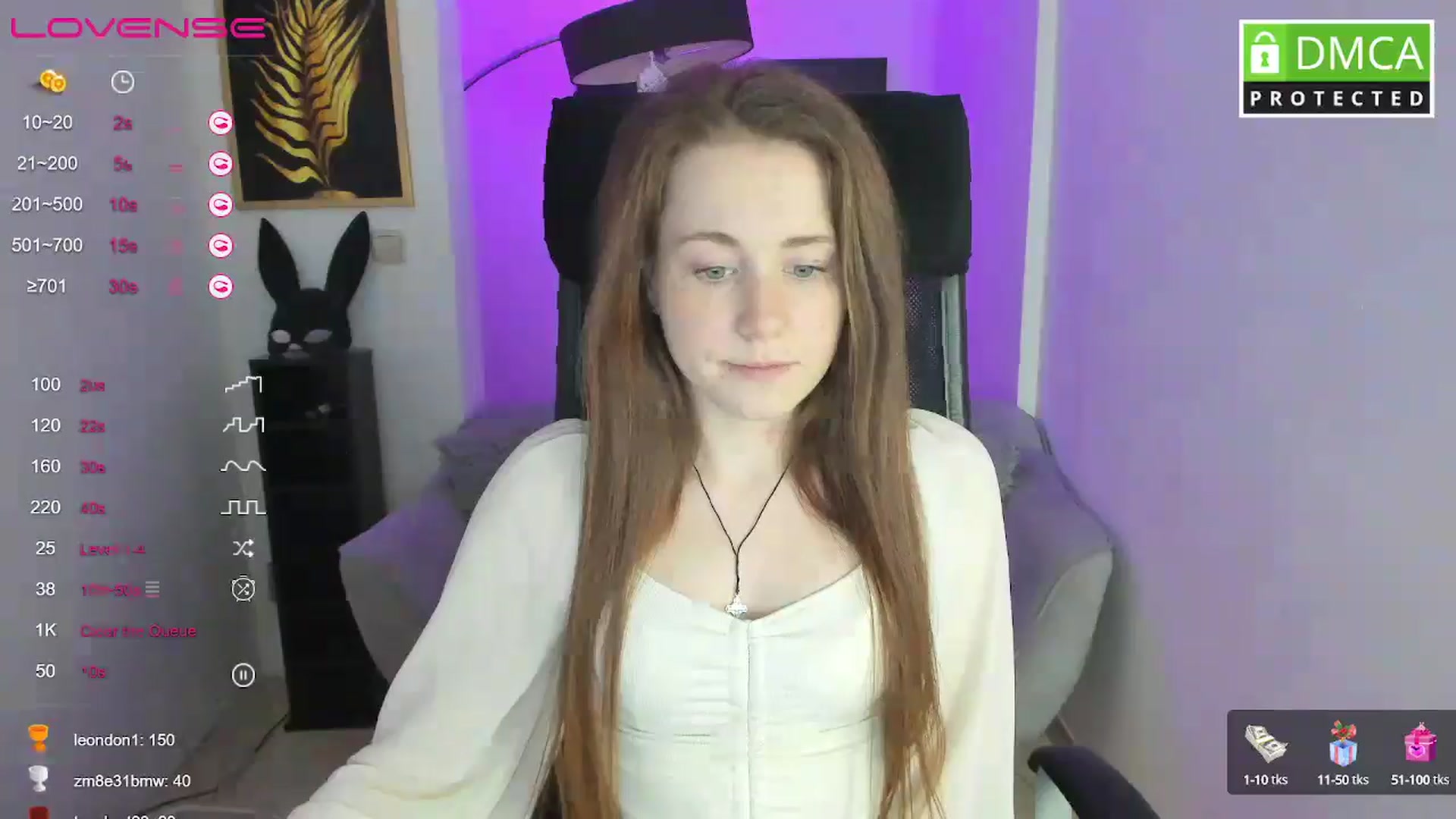 Gallery image thumbnail from Moonshinee's myfreecams stream on, 03/05/2025, 18:17 image 14 of 20