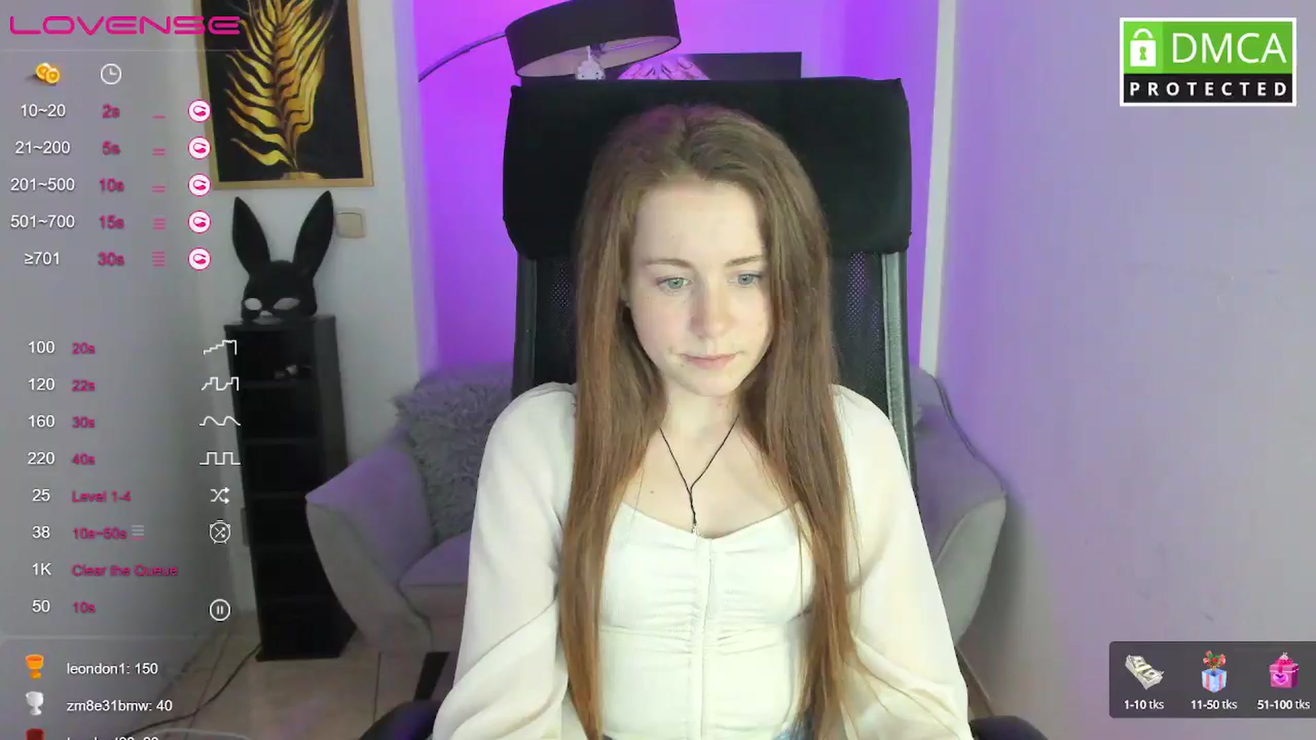 Gallery image thumbnail from Moonshinee's myfreecams stream on, 03/05/2025, 18:17 image 8 of 20
