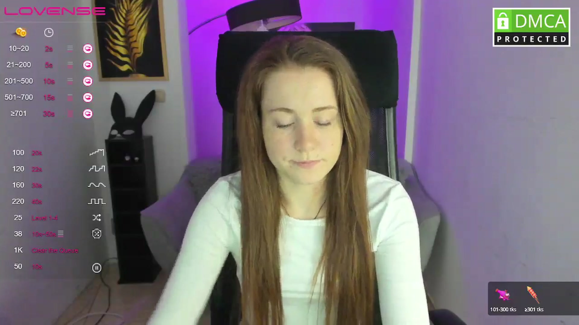Gallery image thumbnail from Moonshinee's myfreecams stream on, 03/06/2025, 13:48 image 11 of 20