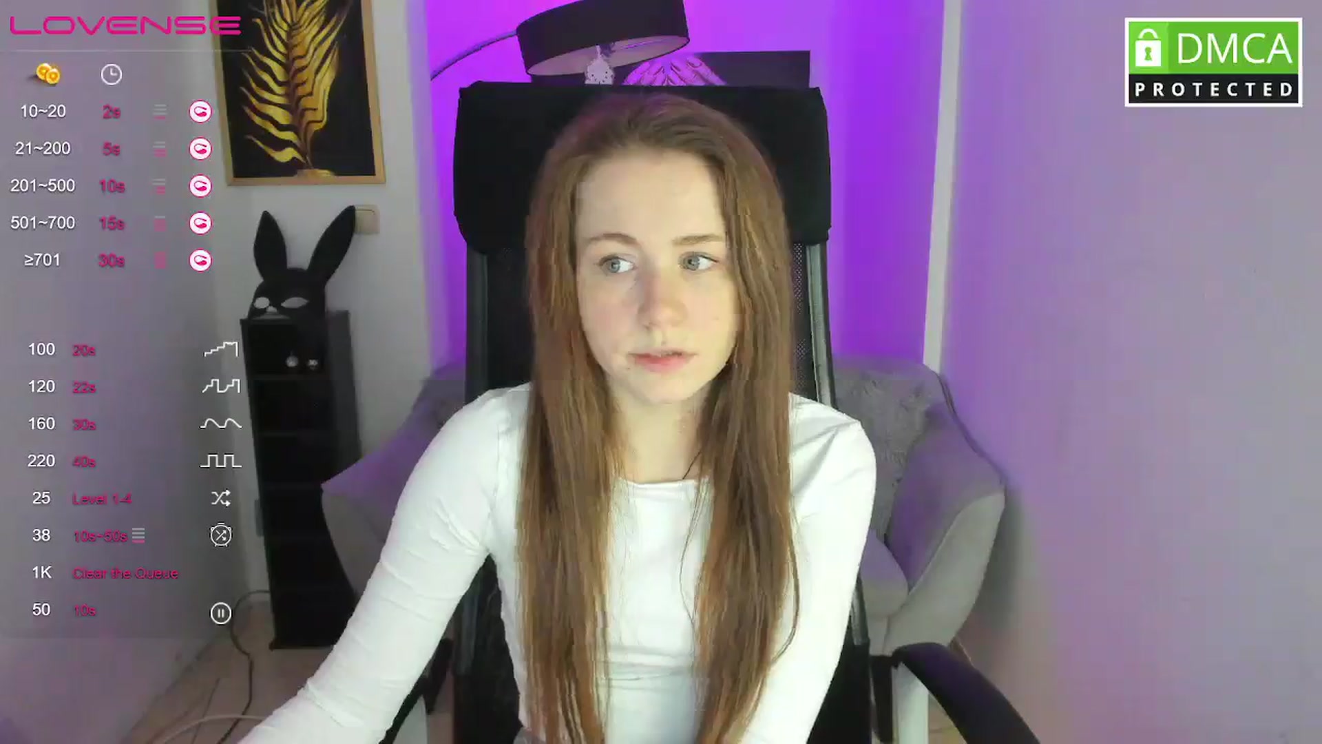 Gallery image thumbnail from Moonshinee's myfreecams stream on, 03/06/2025, 14:31 image 13 of 20