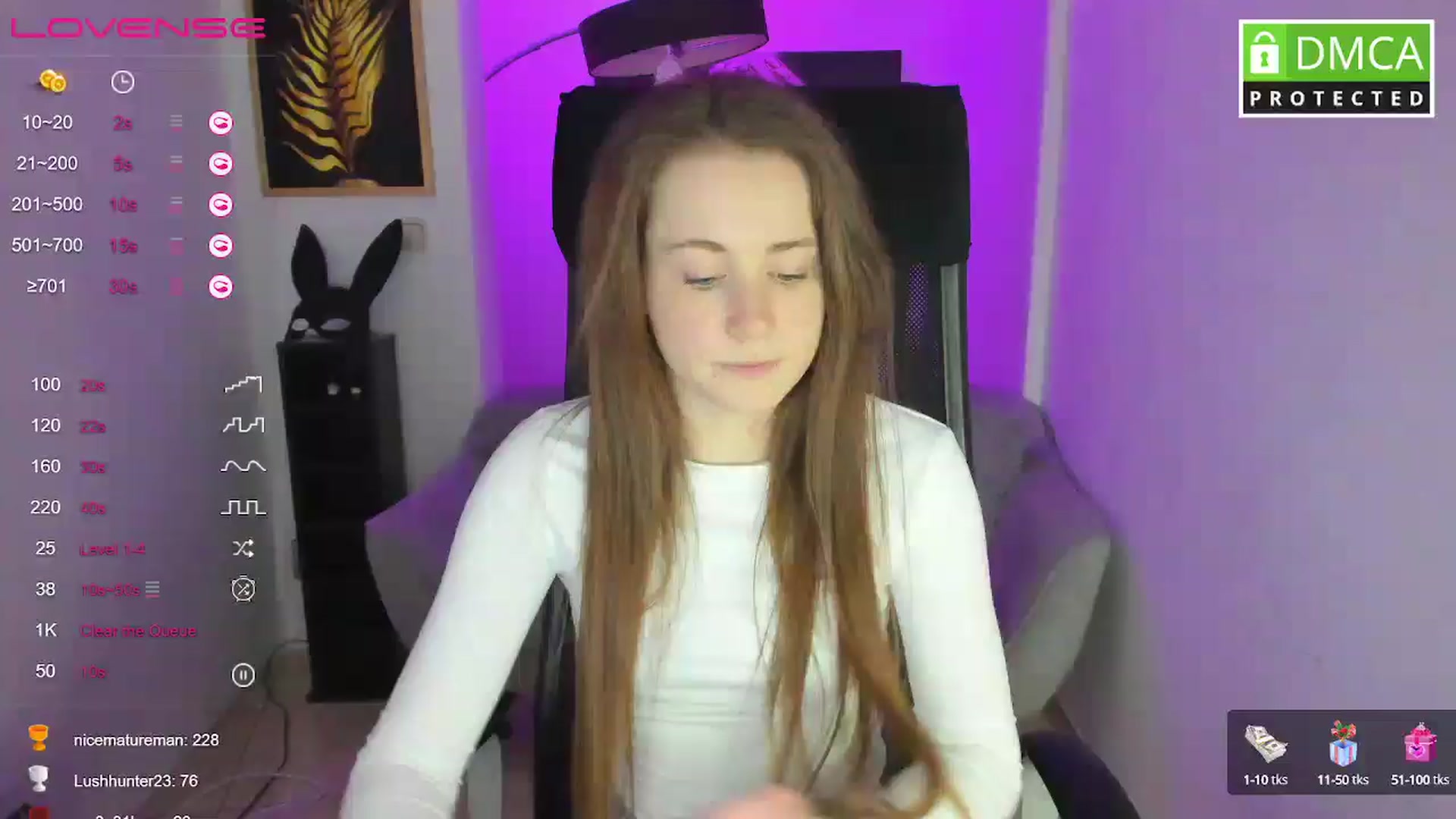 Gallery image thumbnail from Moonshinee's myfreecams stream on, 03/06/2025, 15:37 image 16 of 20