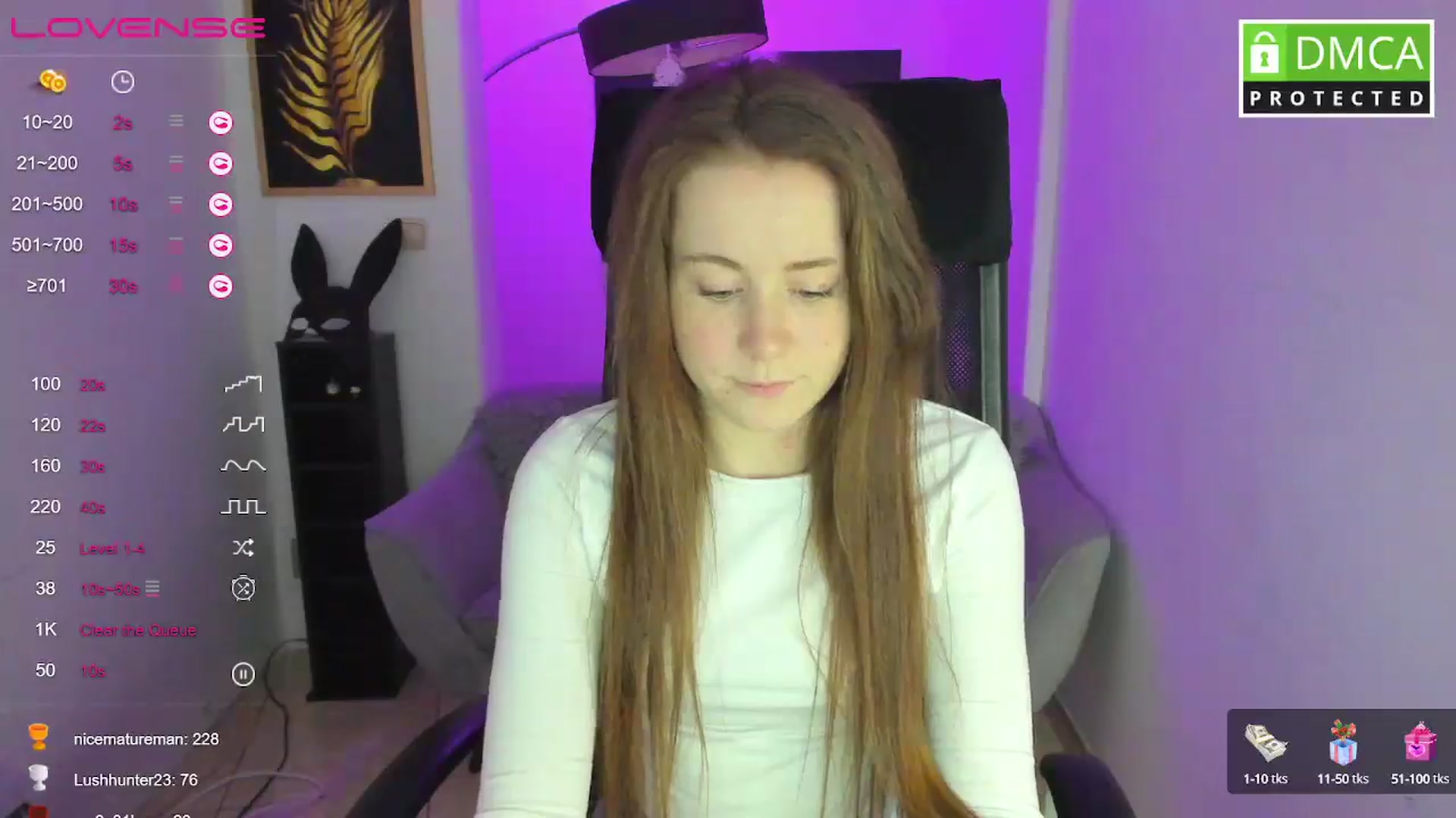 Gallery image thumbnail from Moonshinee's myfreecams stream on, 03/06/2025, 15:37 image 14 of 20