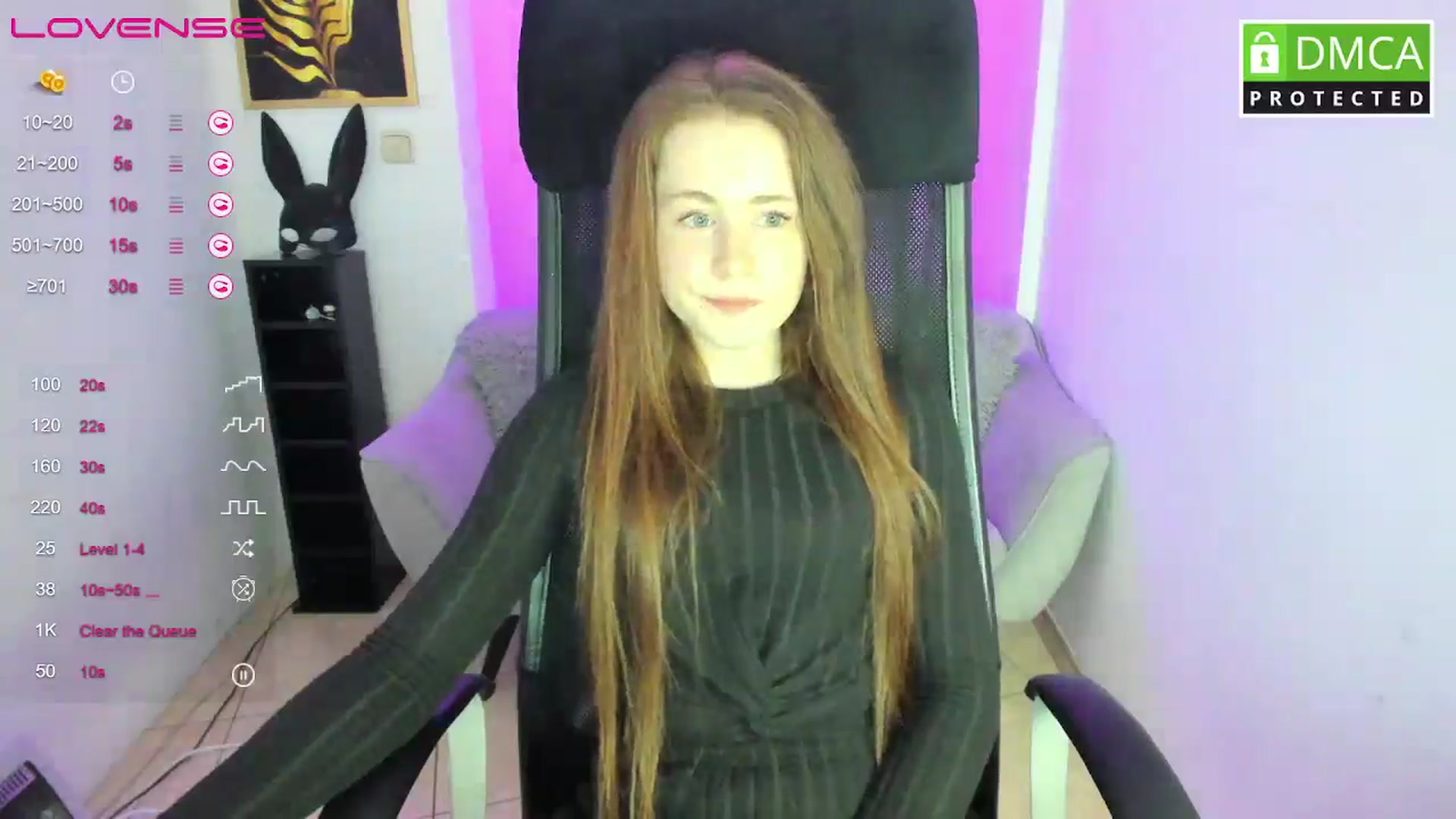 Gallery image thumbnail from Moonshinee's myfreecams stream on, 03/08/2025, 13:51 image 15 of 20