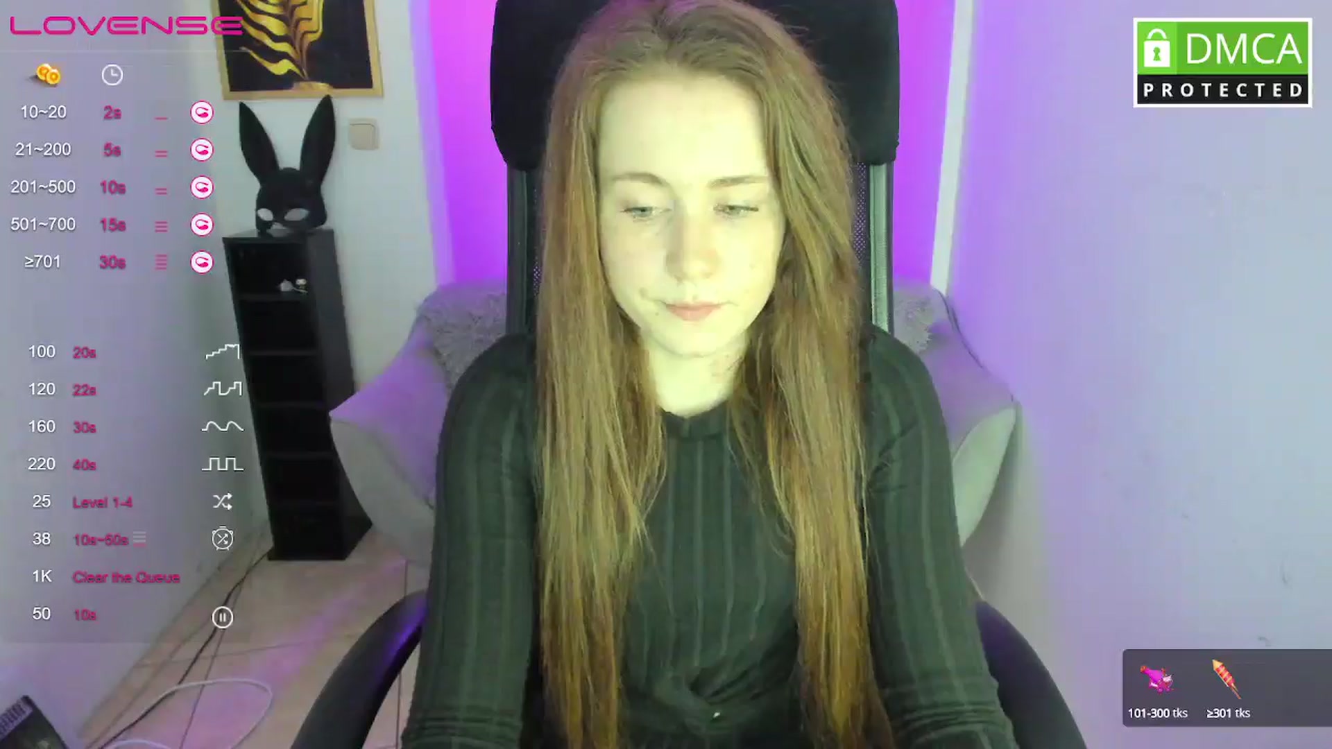 Gallery image thumbnail from Moonshinee's myfreecams stream on, 03/08/2025, 13:51 image 9 of 20