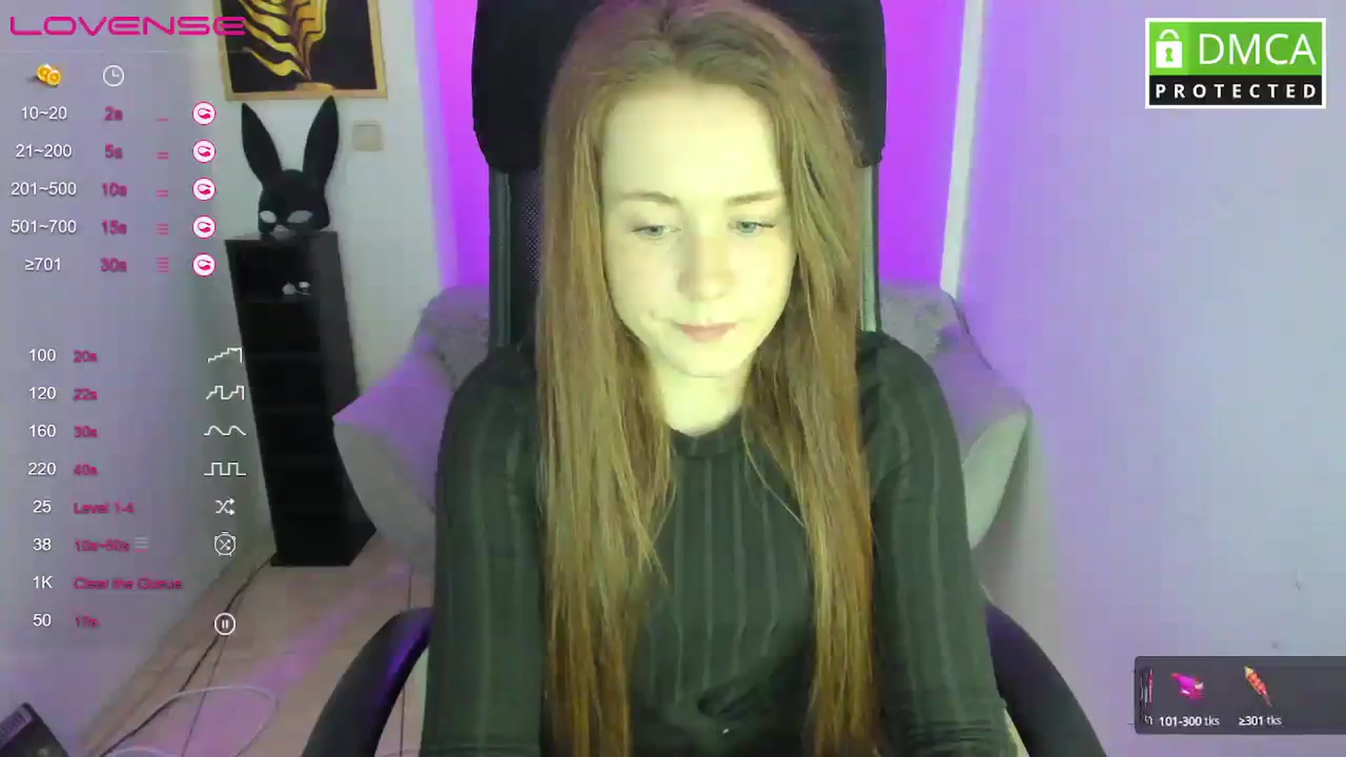 Gallery image thumbnail from Moonshinee's myfreecams stream on, 03/08/2025, 13:51 image 10 of 20
