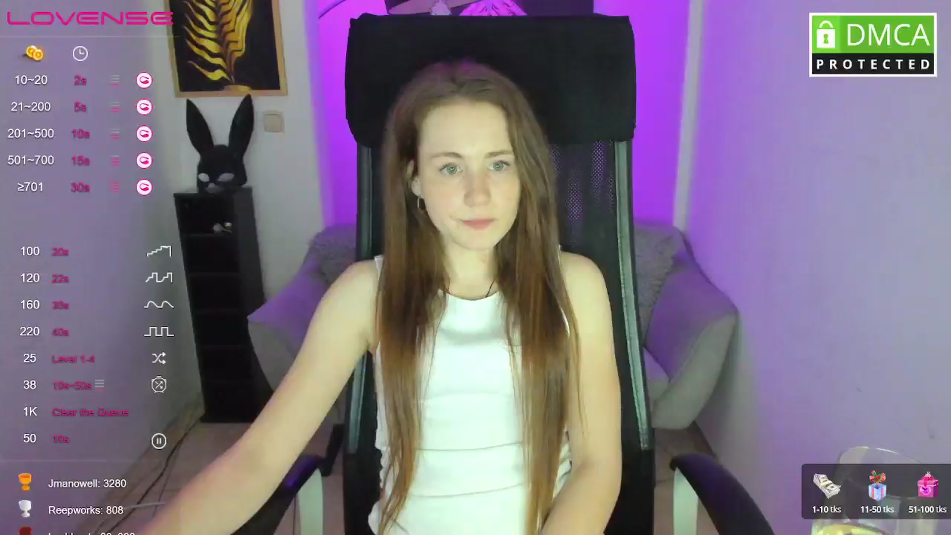 Gallery image thumbnail from Moonshinee's myfreecams stream on, 03/08/2025, 18:37 image 7 of 20