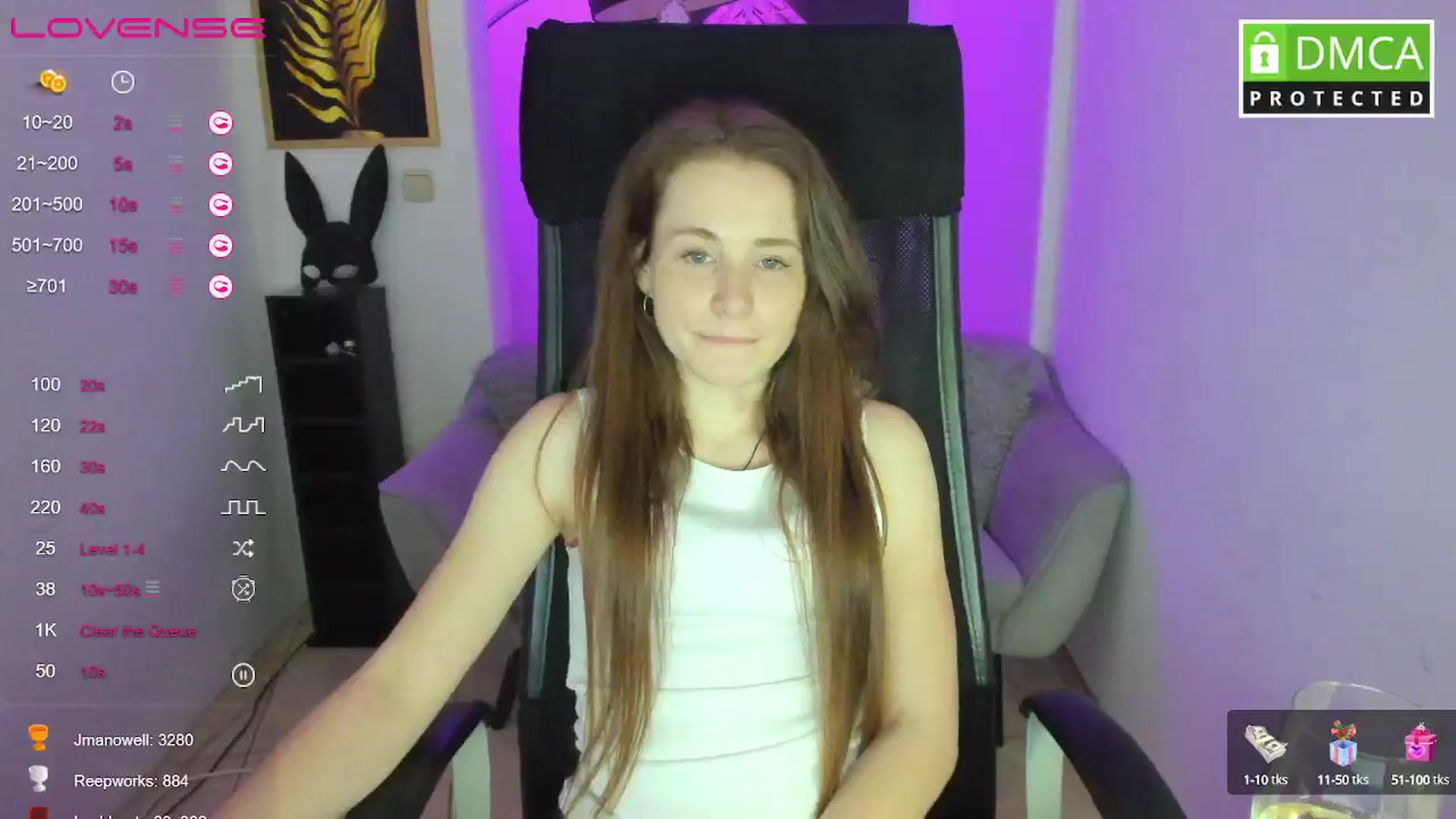 Gallery image thumbnail from Moonshinee's myfreecams stream on, 03/08/2025, 18:37 image 12 of 20