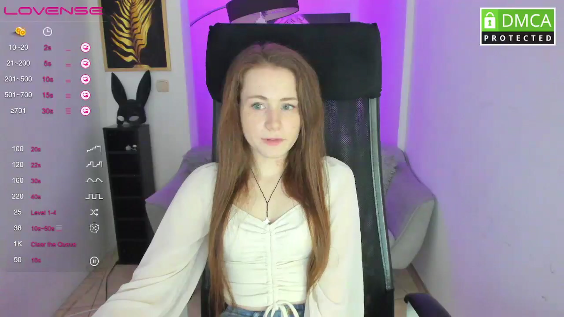 Gallery image thumbnail from Moonshinee's myfreecams stream on, 03/09/2025, 13:36 image 18 of 20