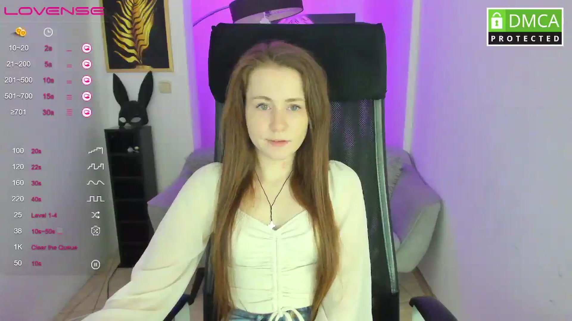 Gallery image thumbnail from Moonshinee's myfreecams stream on, 03/09/2025, 13:36 image 9 of 20