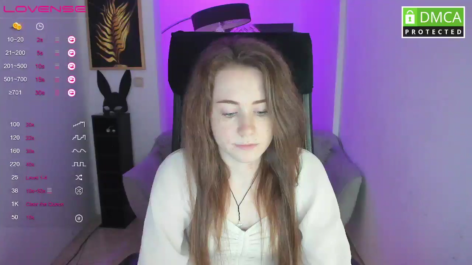 Gallery image thumbnail from Moonshinee's myfreecams stream on, 03/14/2025, 14:01 image 16 of 20