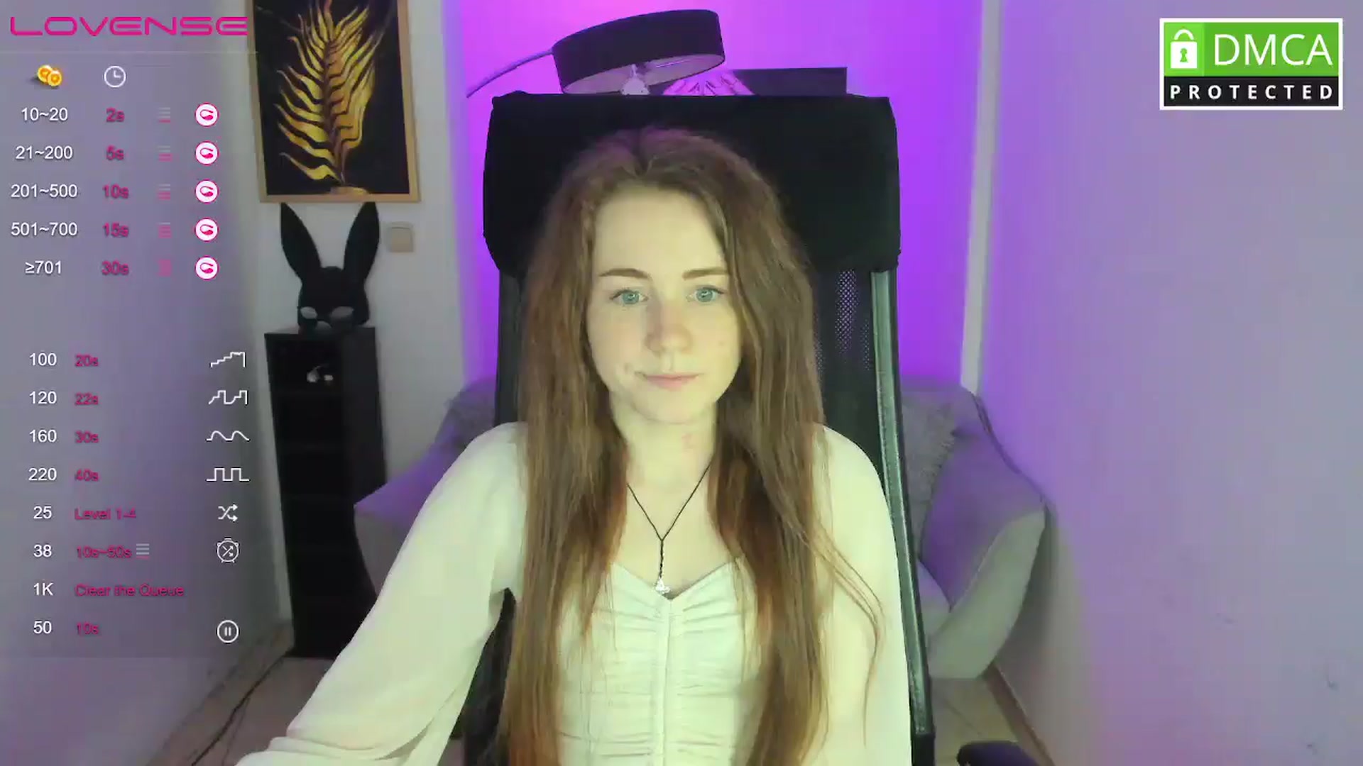 Gallery image thumbnail from Moonshinee's myfreecams stream on, 03/14/2025, 14:01 image 12 of 20