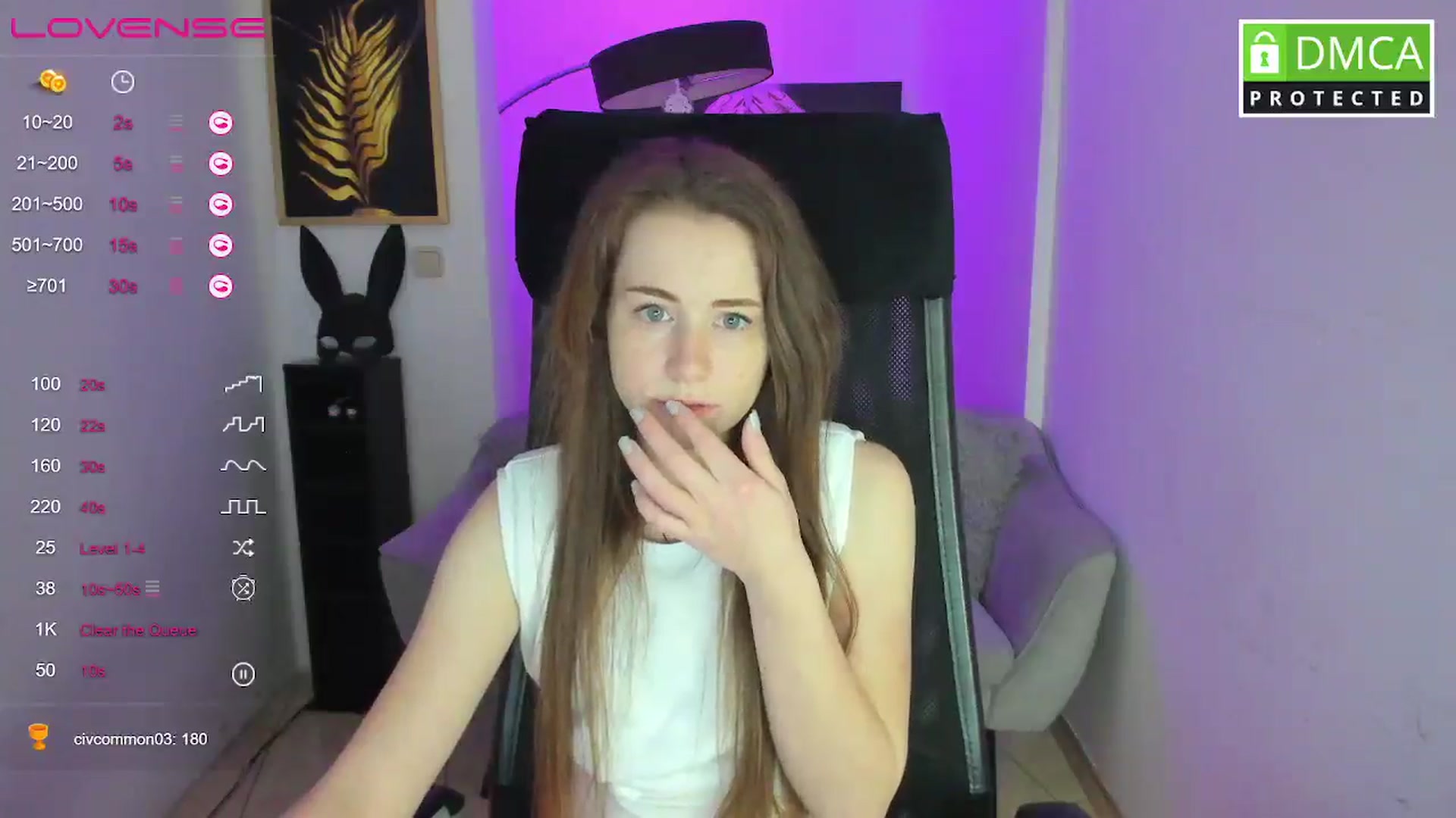 Gallery image thumbnail from Moonshinee's myfreecams stream on, 03/15/2025, 14:22 image 5 of 20