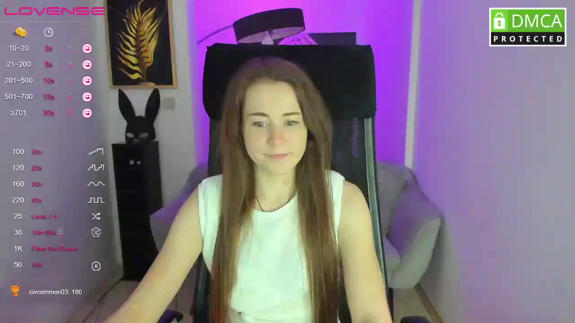 Gallery image thumbnail from Moonshinee's myfreecams stream on, 03/15/2025, 14:22 image 1 of 20