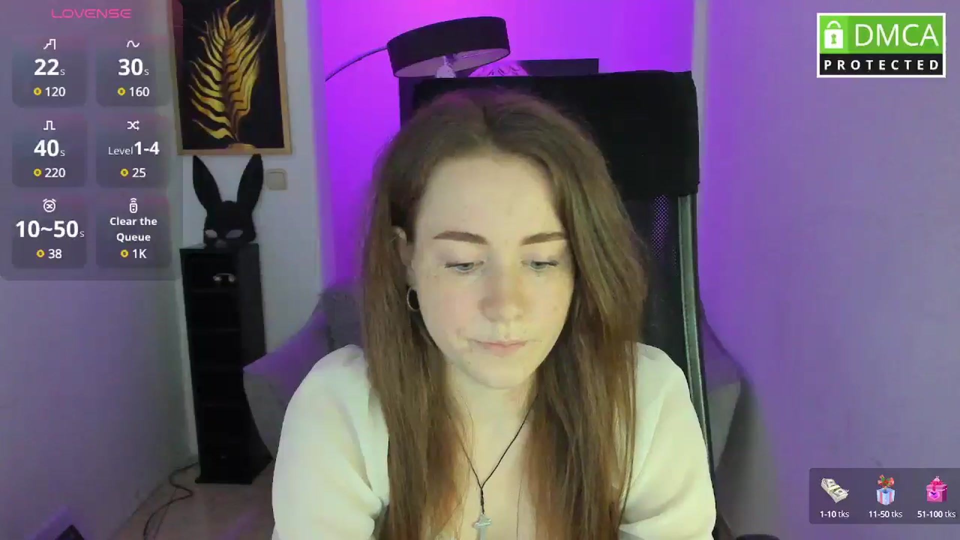Gallery image thumbnail from Moonshinee's myfreecams stream on, 04/16/2025, 13:21 image 14 of 20