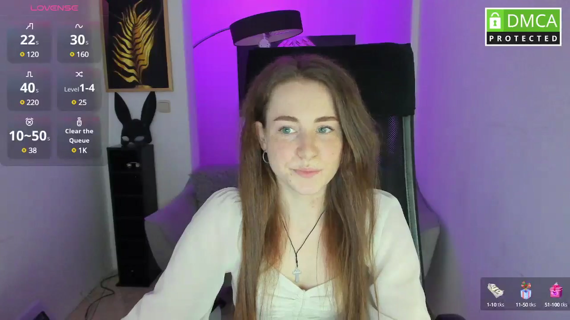 Gallery image thumbnail from Moonshinee's myfreecams stream on, 04/16/2025, 13:21 image 5 of 20