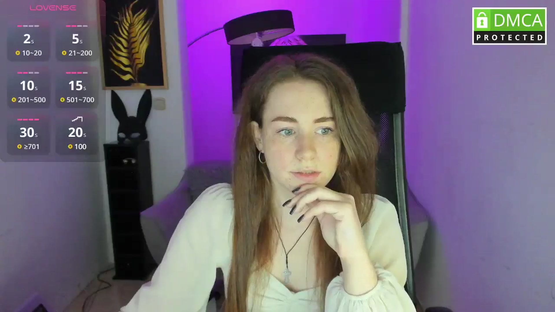 Gallery image thumbnail from Moonshinee's myfreecams stream on, 04/16/2025, 13:21 image 4 of 20