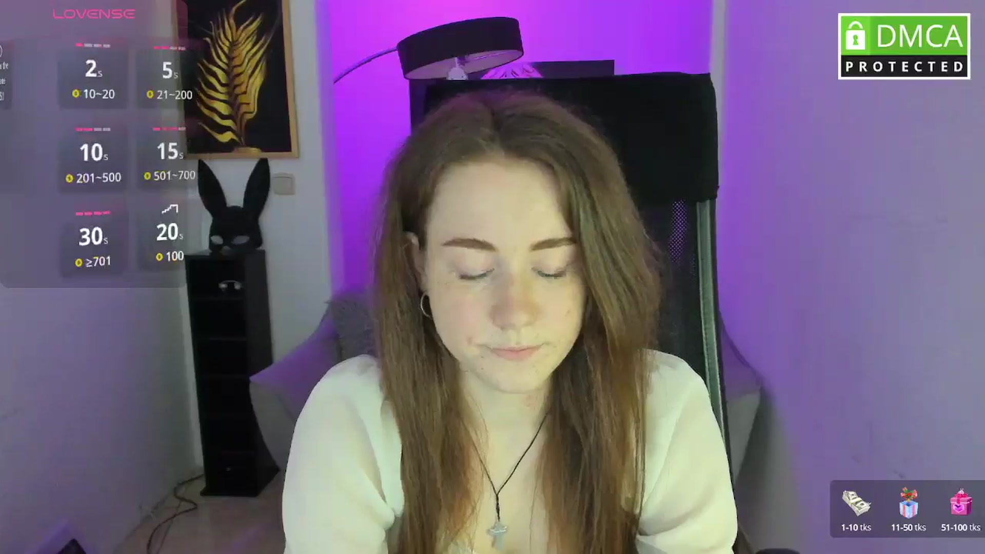 Gallery image thumbnail from Moonshinee's myfreecams stream on, 04/16/2025, 13:21 image 15 of 20