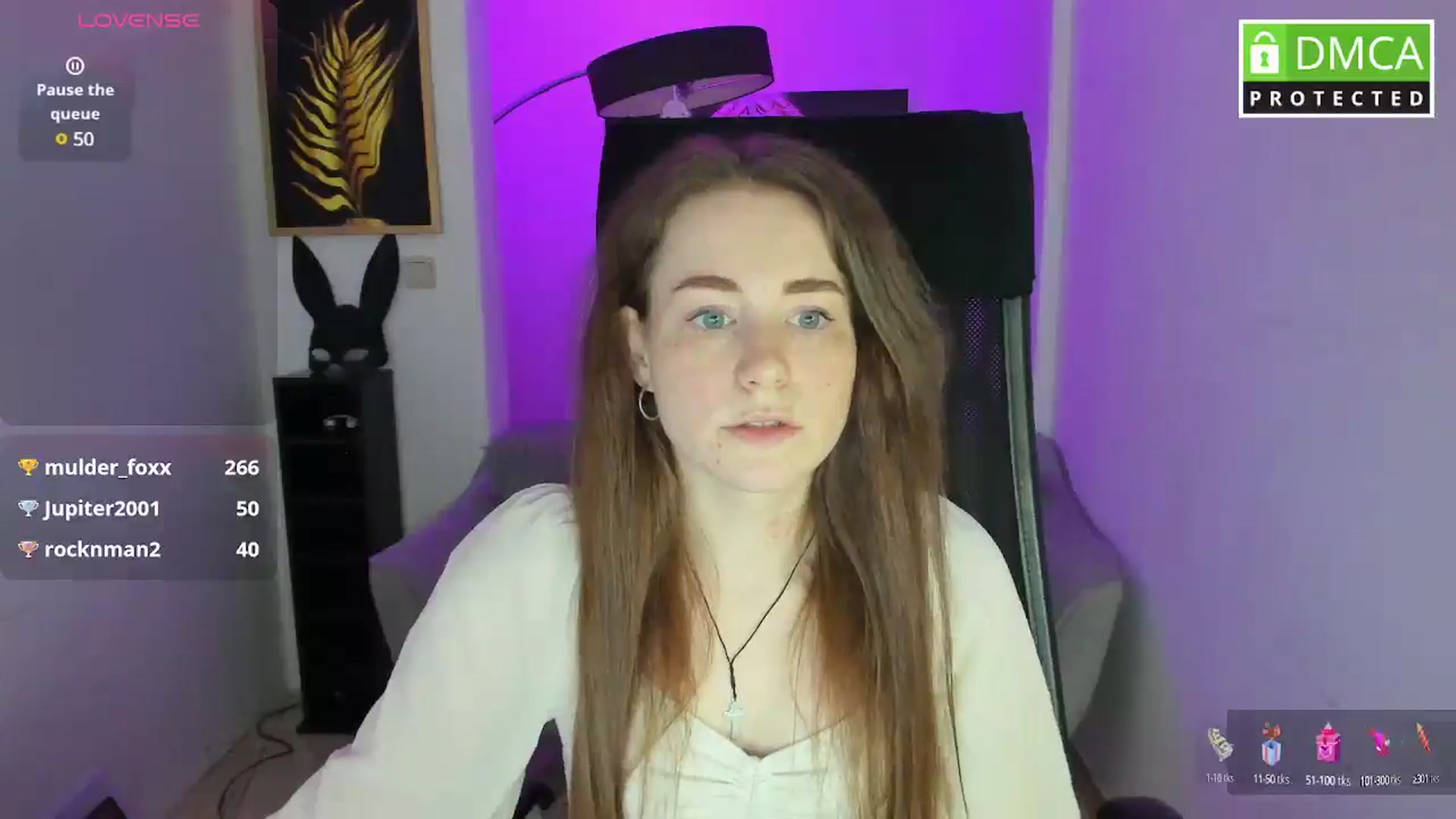 Gallery image thumbnail from Moonshinee's myfreecams stream on, 04/16/2025, 13:21 image 17 of 20