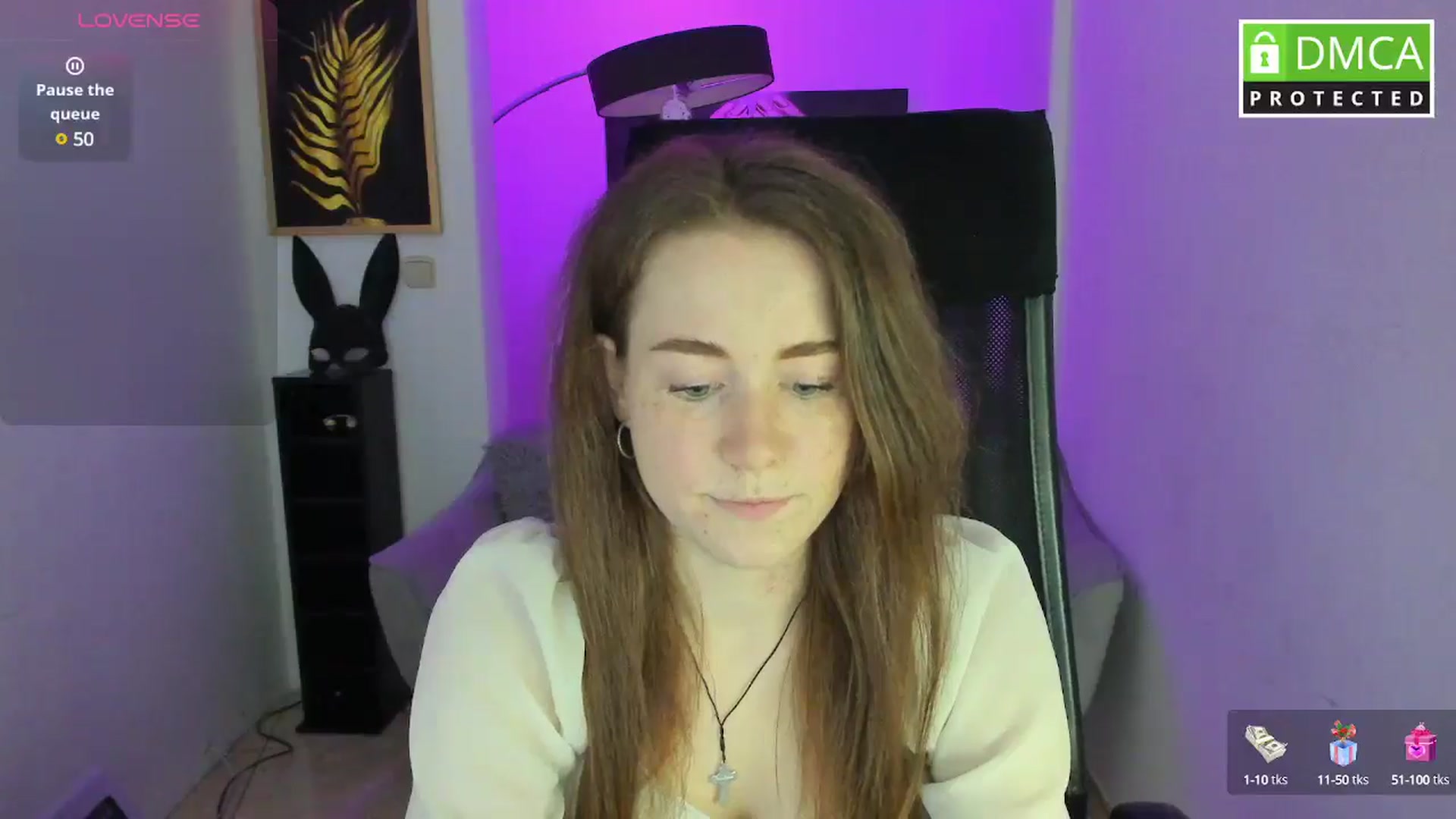 Gallery image thumbnail from Moonshinee's myfreecams stream on, 04/16/2025, 13:21 image 6 of 20
