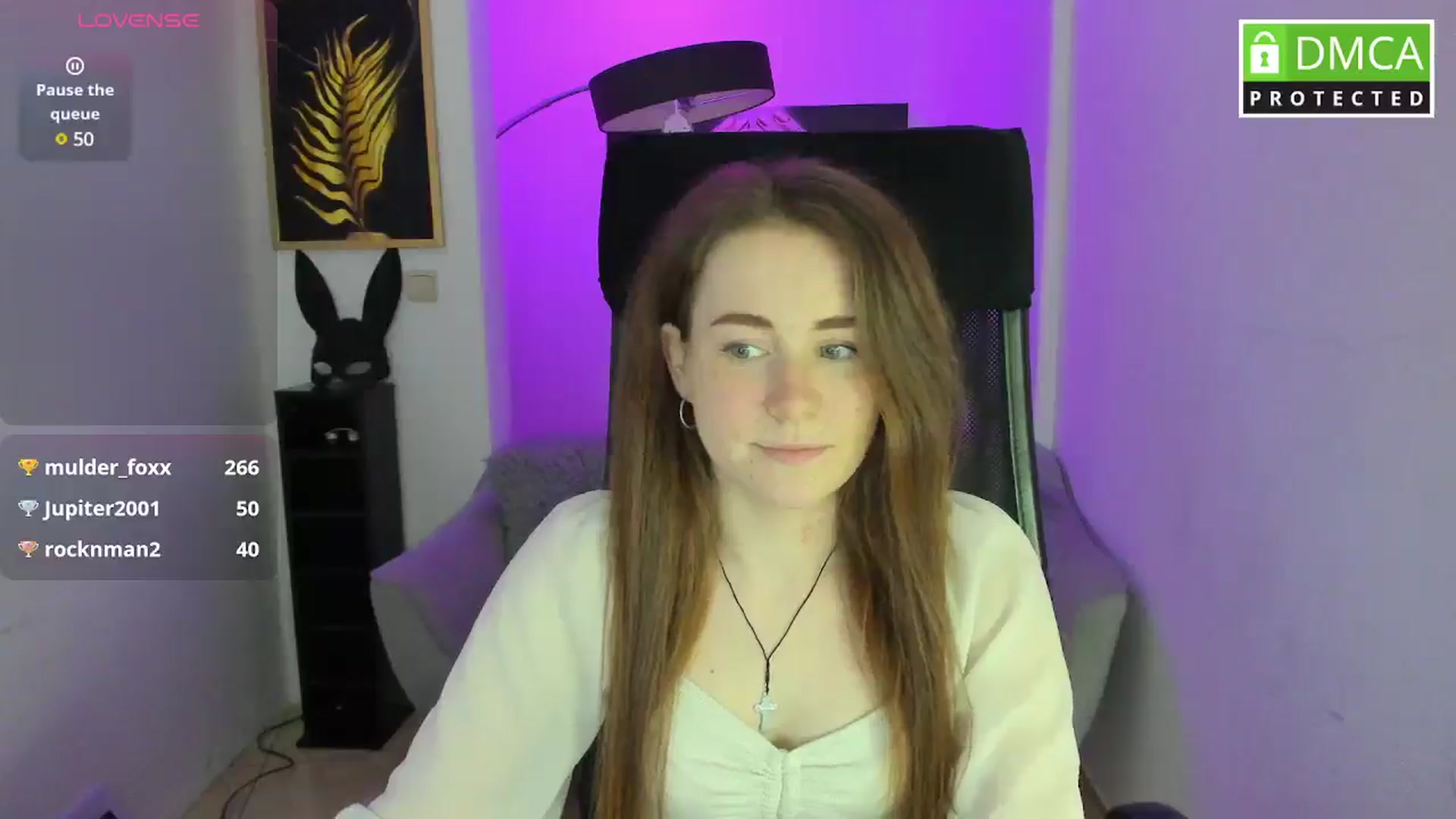 Gallery image thumbnail from Moonshinee's myfreecams stream on, 04/16/2025, 14:38 image 3 of 20