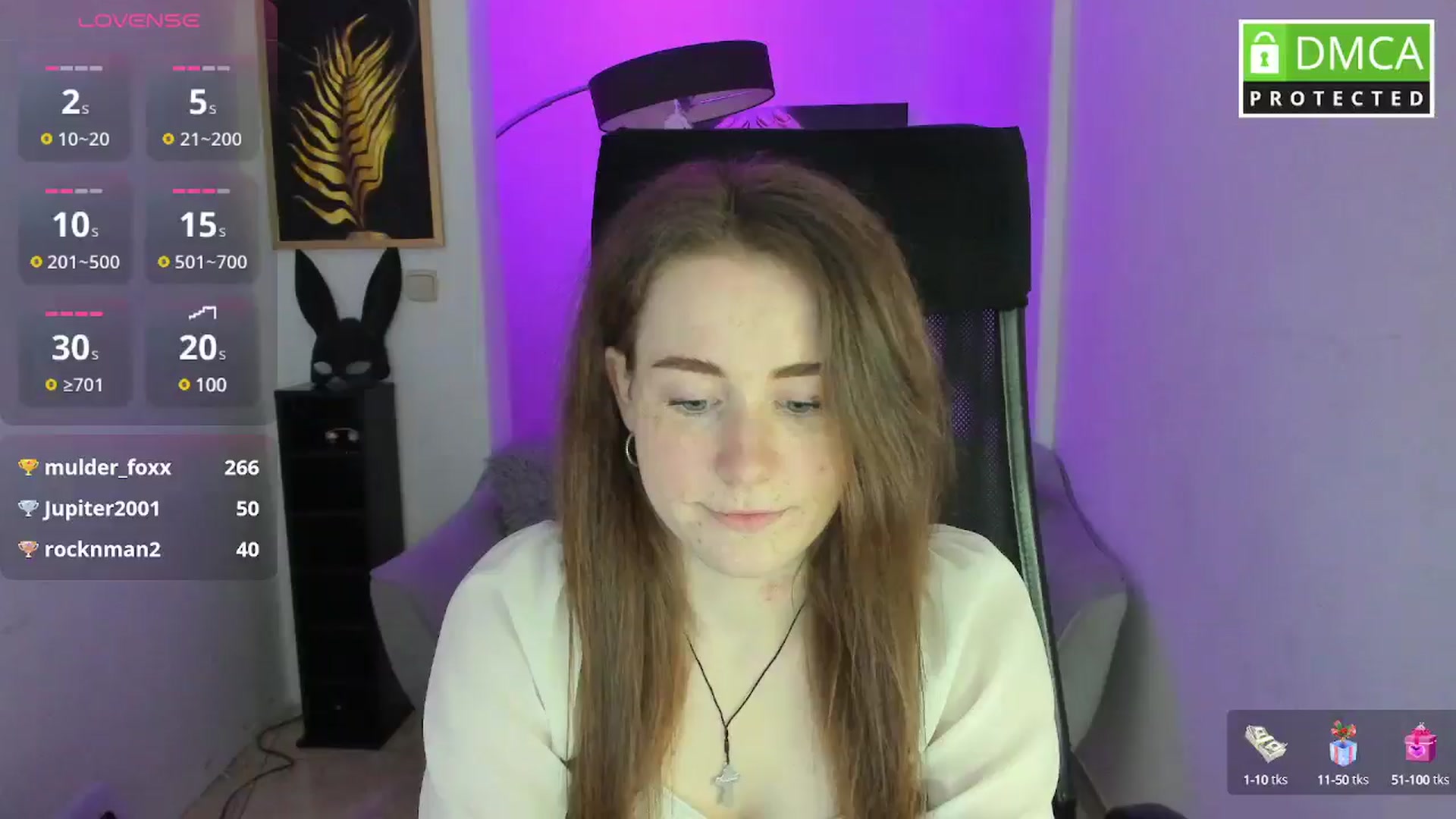 Gallery image thumbnail from Moonshinee's myfreecams stream on, 04/16/2025, 14:38 image 5 of 20