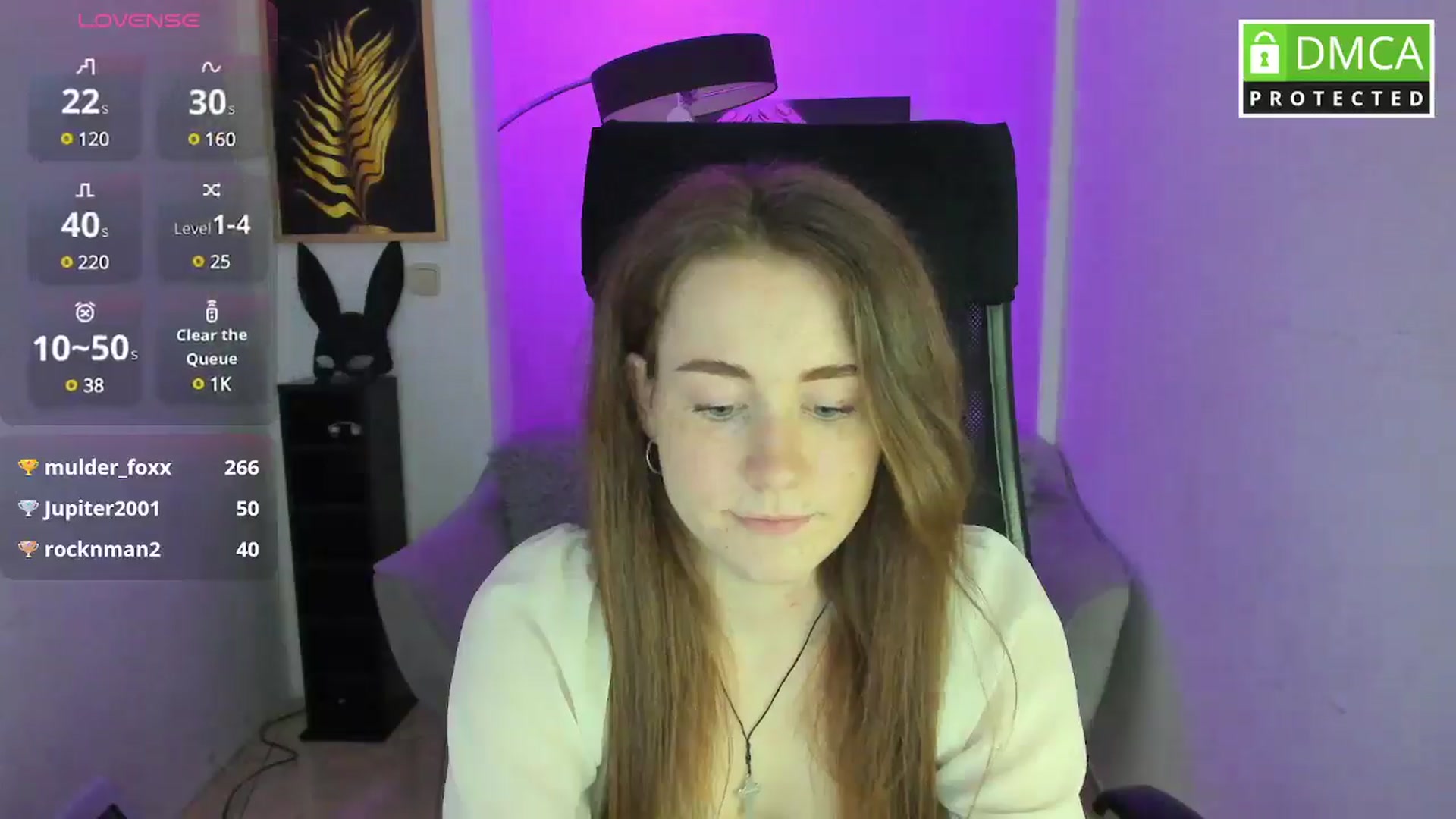 Gallery image thumbnail from Moonshinee's myfreecams stream on, 04/16/2025, 15:31 image 10 of 20