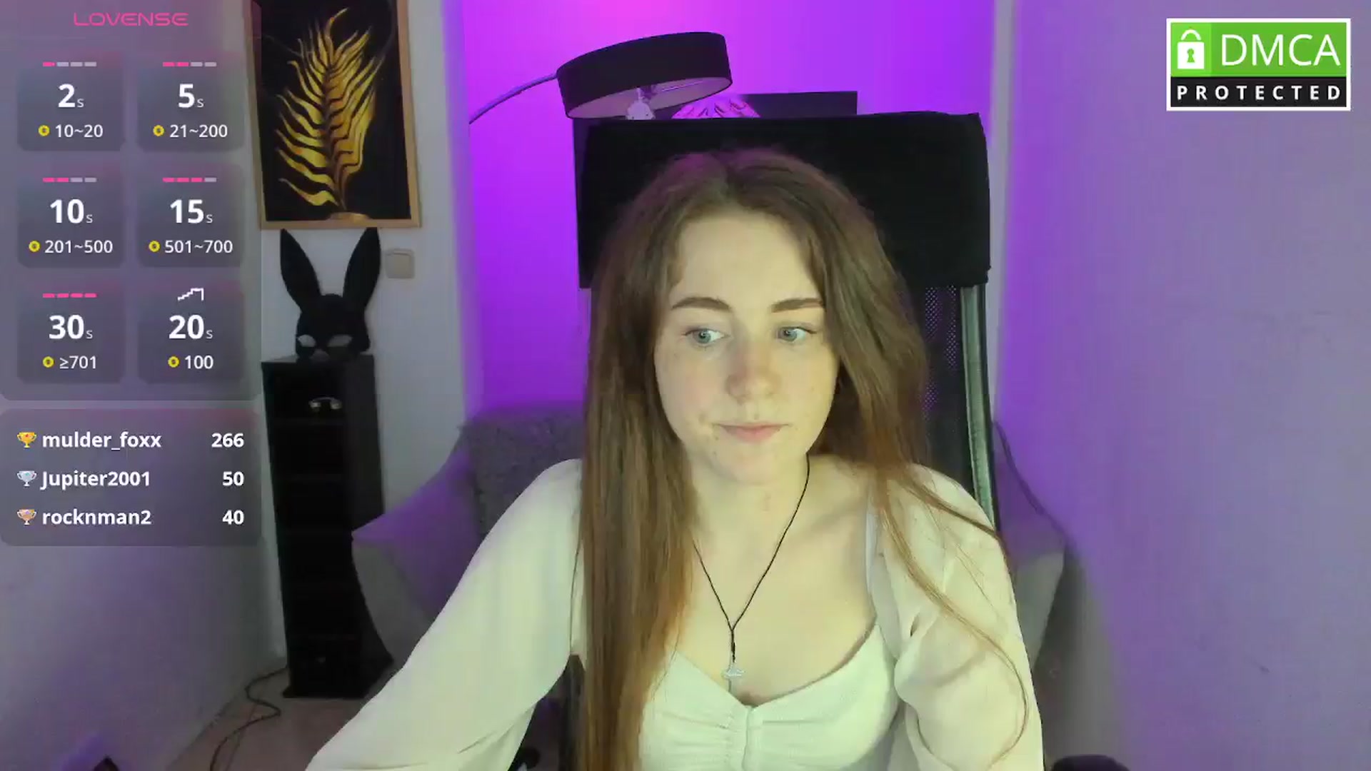 Gallery image thumbnail from Moonshinee's myfreecams stream on, 04/16/2025, 15:31 image 1 of 20