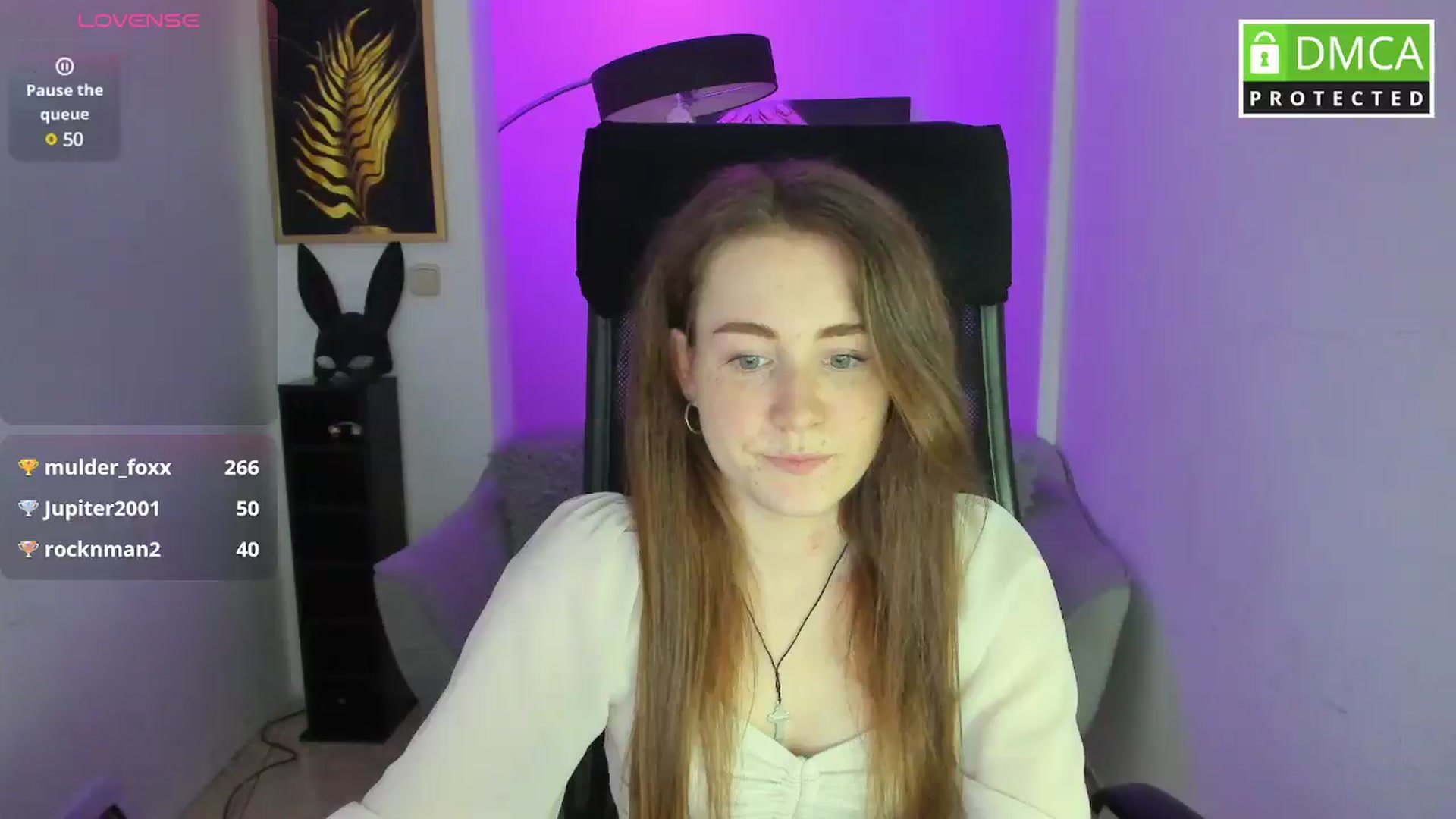 Gallery image thumbnail from Moonshinee's myfreecams stream on, 04/16/2025, 15:31 image 8 of 20