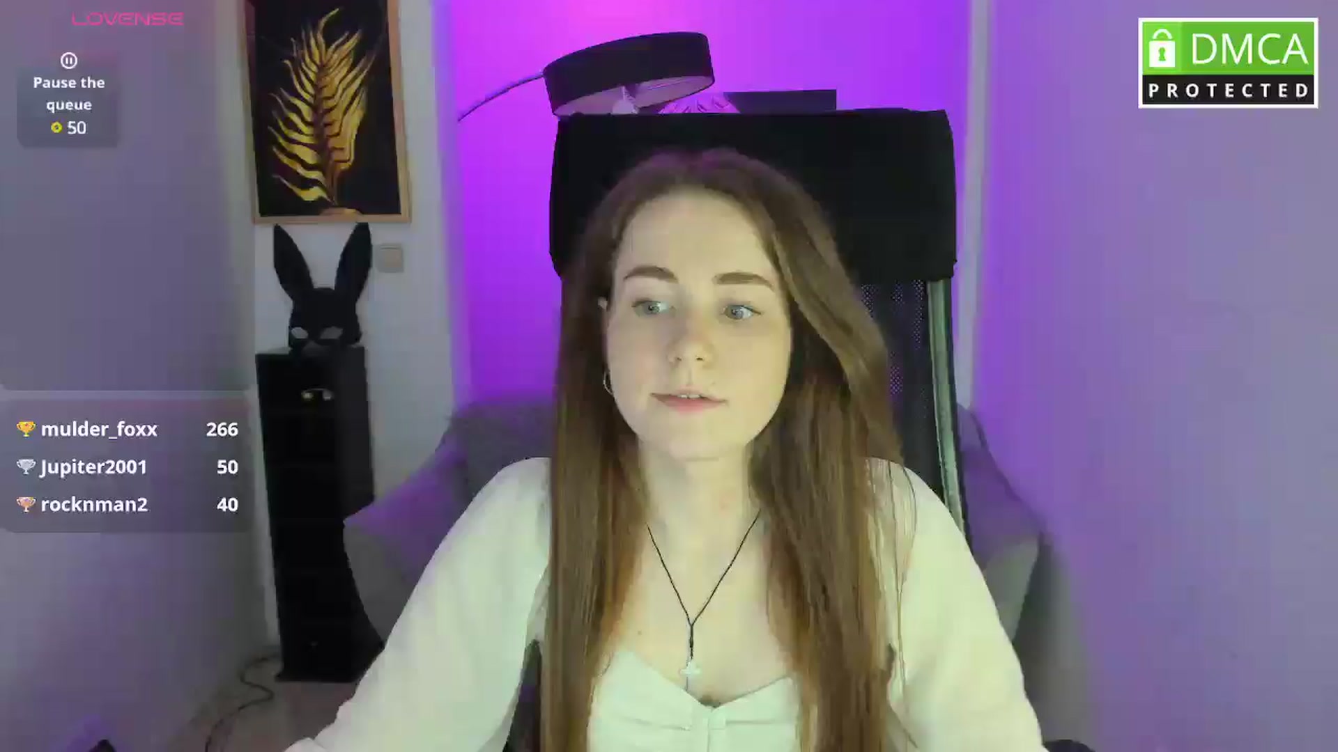 Gallery image thumbnail from Moonshinee's myfreecams stream on, 04/16/2025, 15:31 image 15 of 20