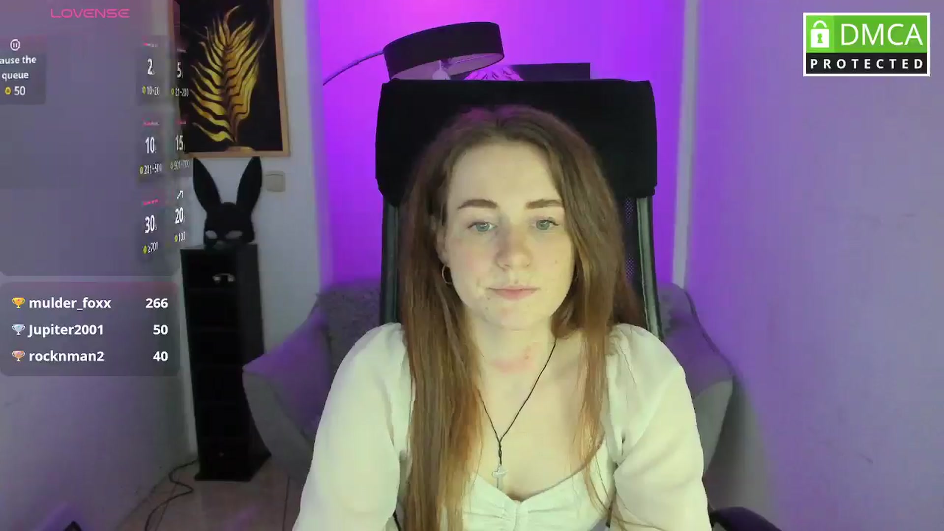 Gallery image thumbnail from Moonshinee's myfreecams stream on, 04/16/2025, 15:31 image 3 of 20