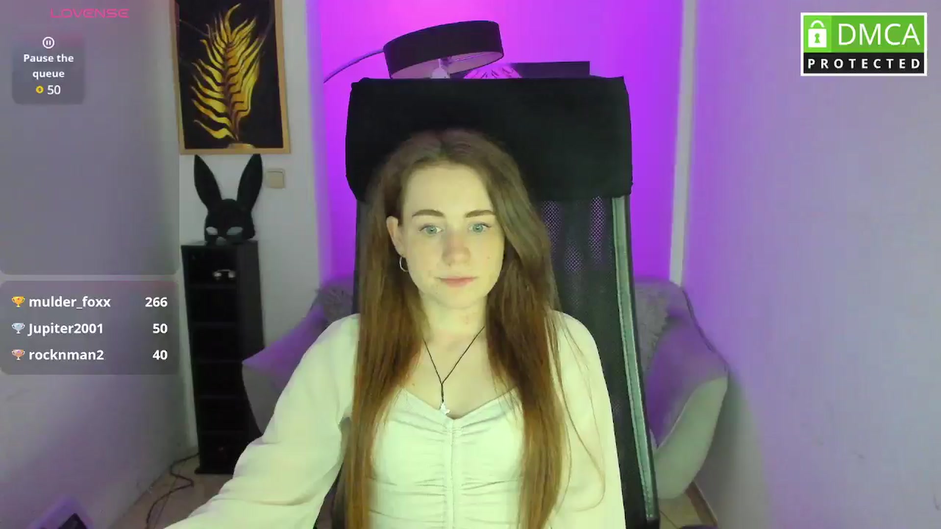 Gallery image thumbnail from Moonshinee's myfreecams stream on, 04/16/2025, 16:39 image 6 of 20