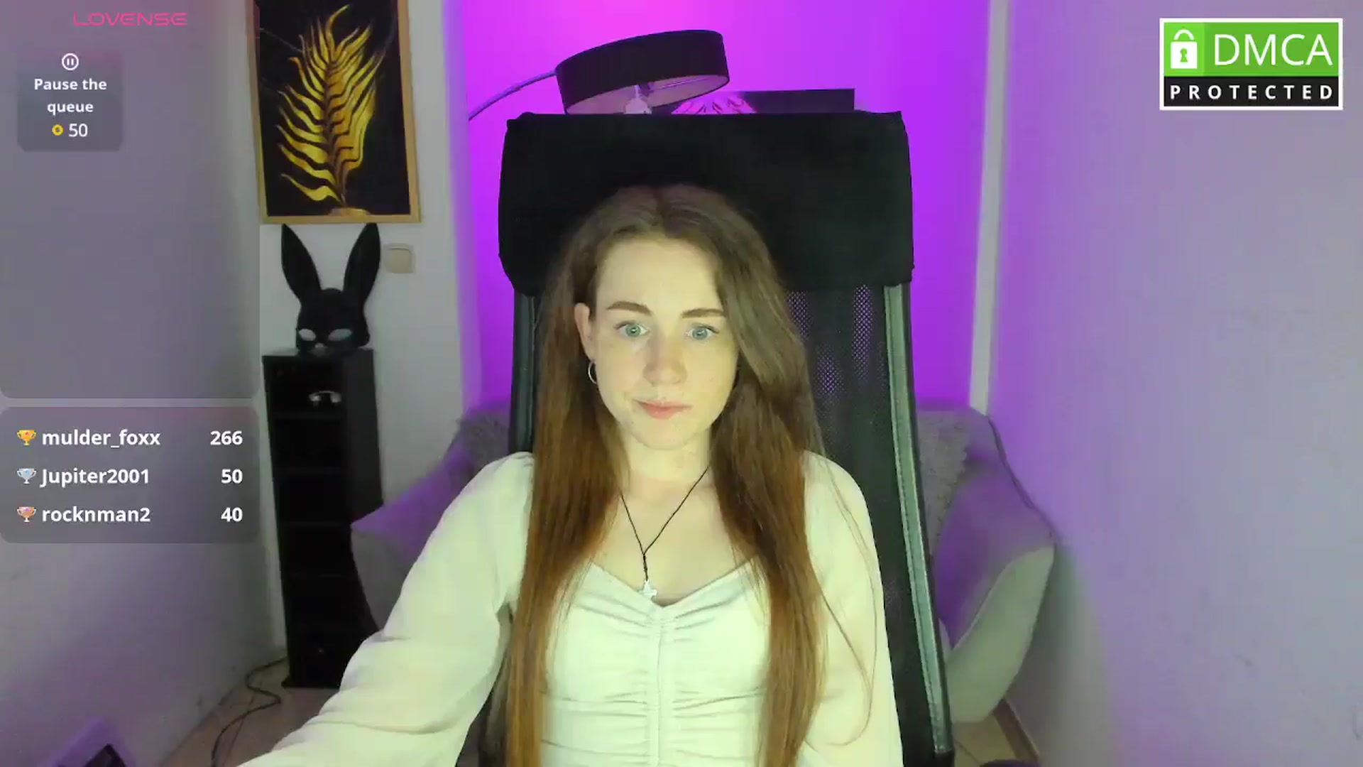 Gallery image thumbnail from Moonshinee's myfreecams stream on, 04/16/2025, 16:39 image 4 of 20