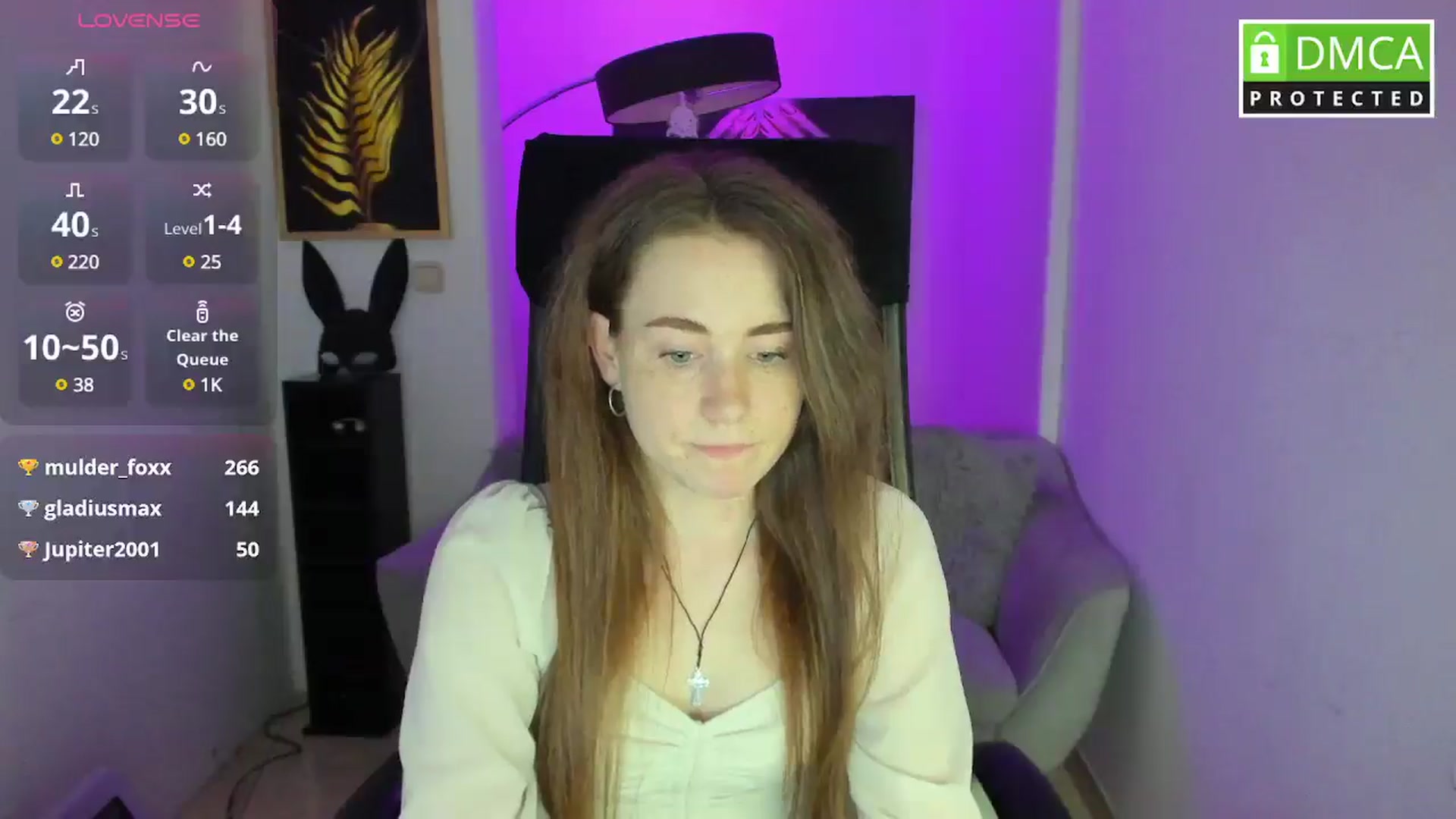 Gallery image thumbnail from Moonshinee's myfreecams stream on, 04/16/2025, 17:14 image 16 of 20