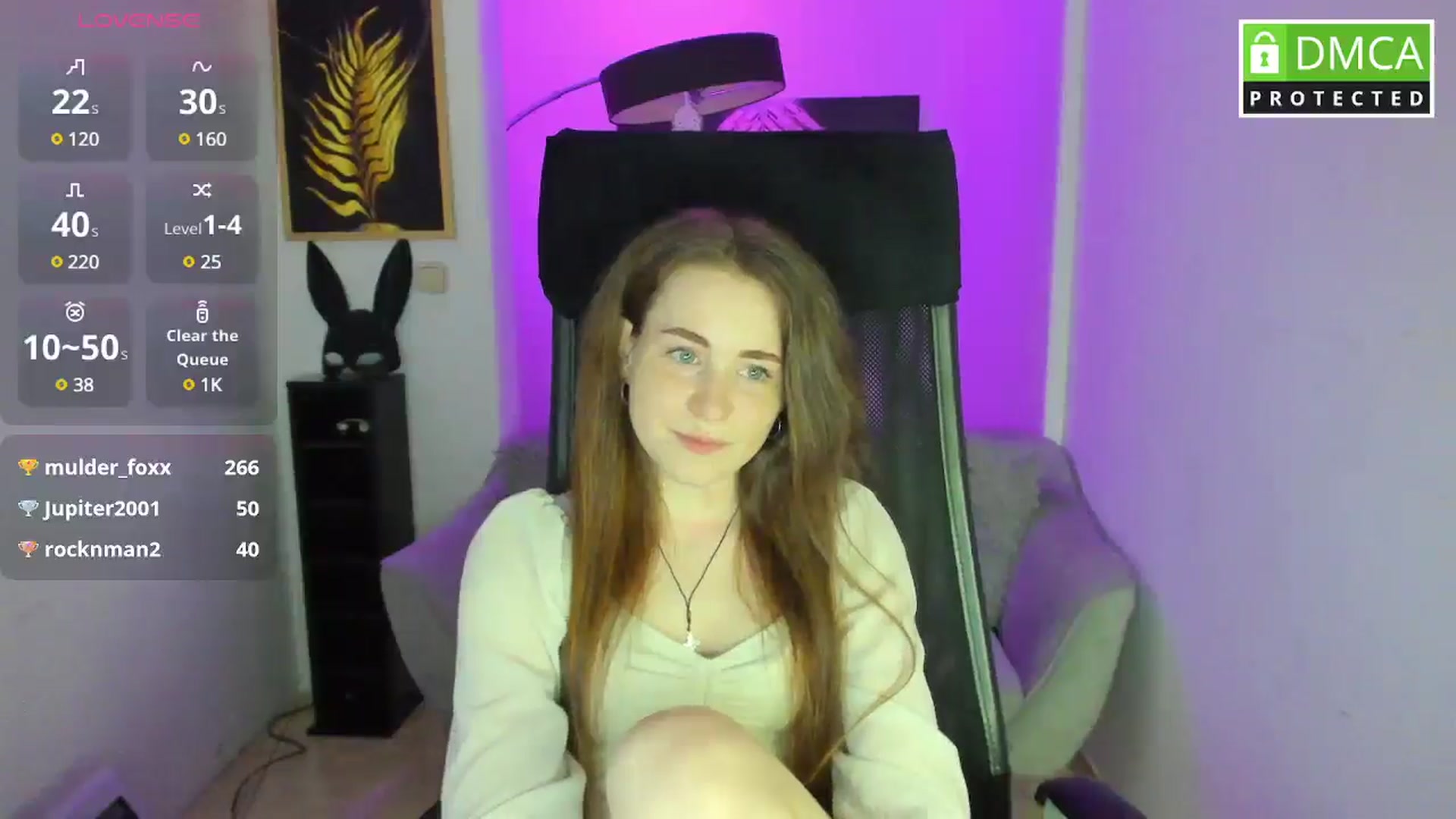 Gallery image thumbnail from Moonshinee's myfreecams stream on, 04/16/2025, 17:14 image 7 of 20