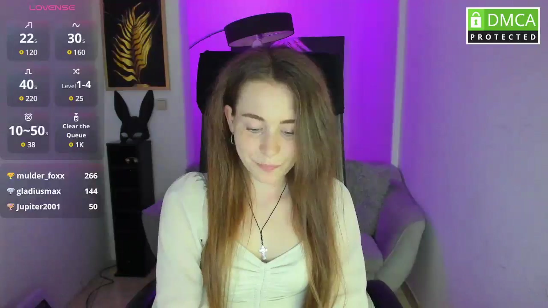 Gallery image thumbnail from Moonshinee's myfreecams stream on, 04/16/2025, 17:14 image 14 of 20
